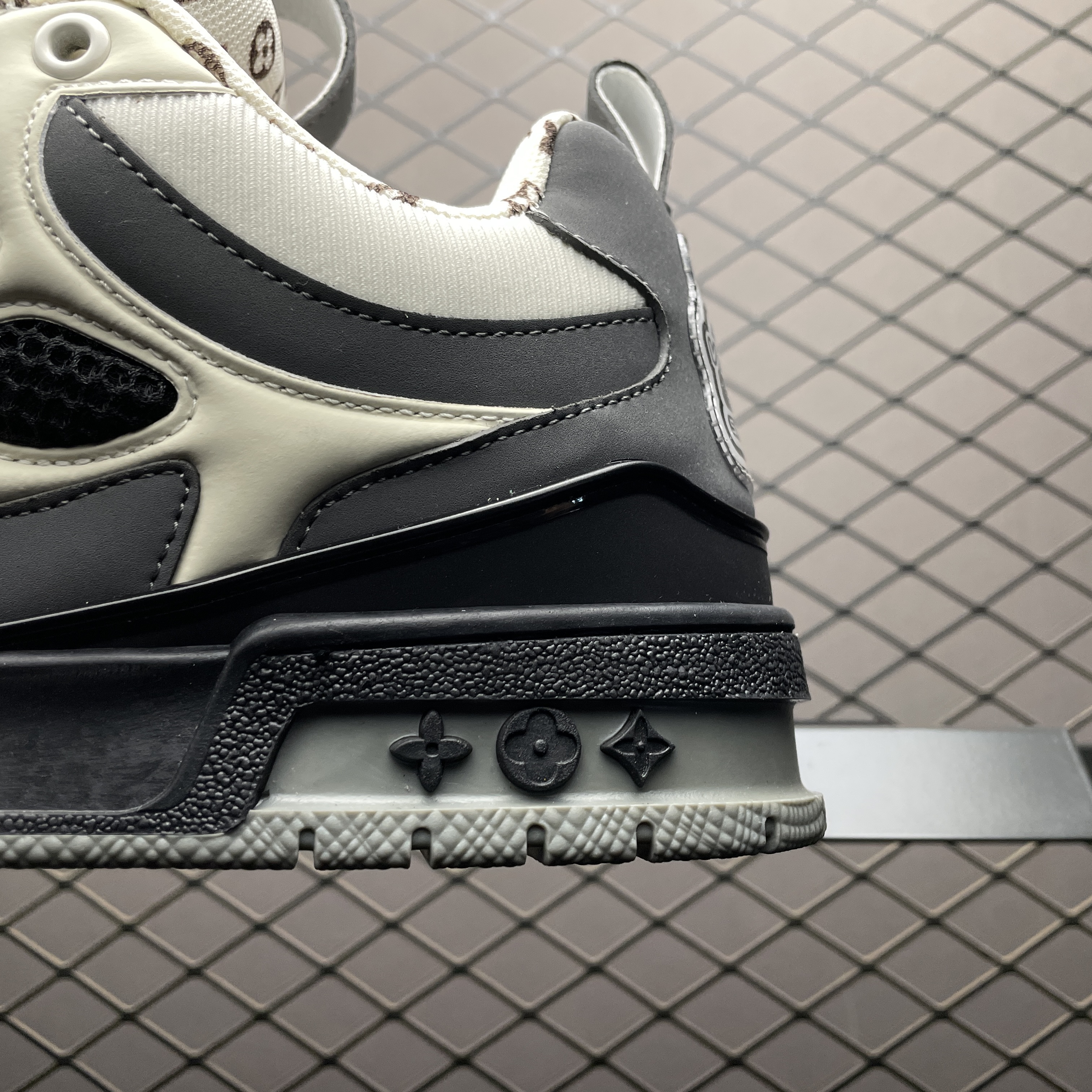 Louis Vuitton LV Skate Sneaker（ 1AC52M）