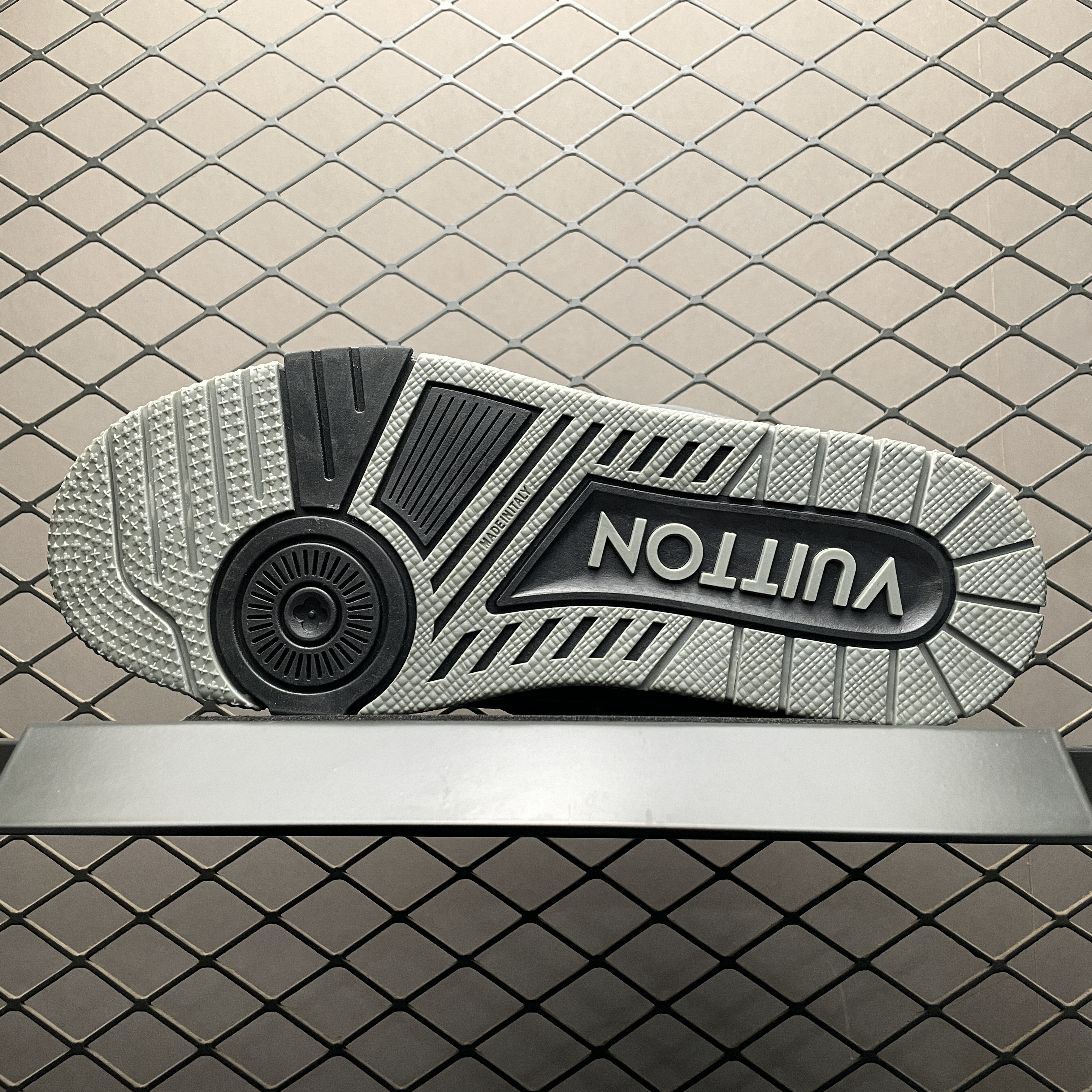 Louis Vuitton LV Skate Sneaker（ 1AC52M）