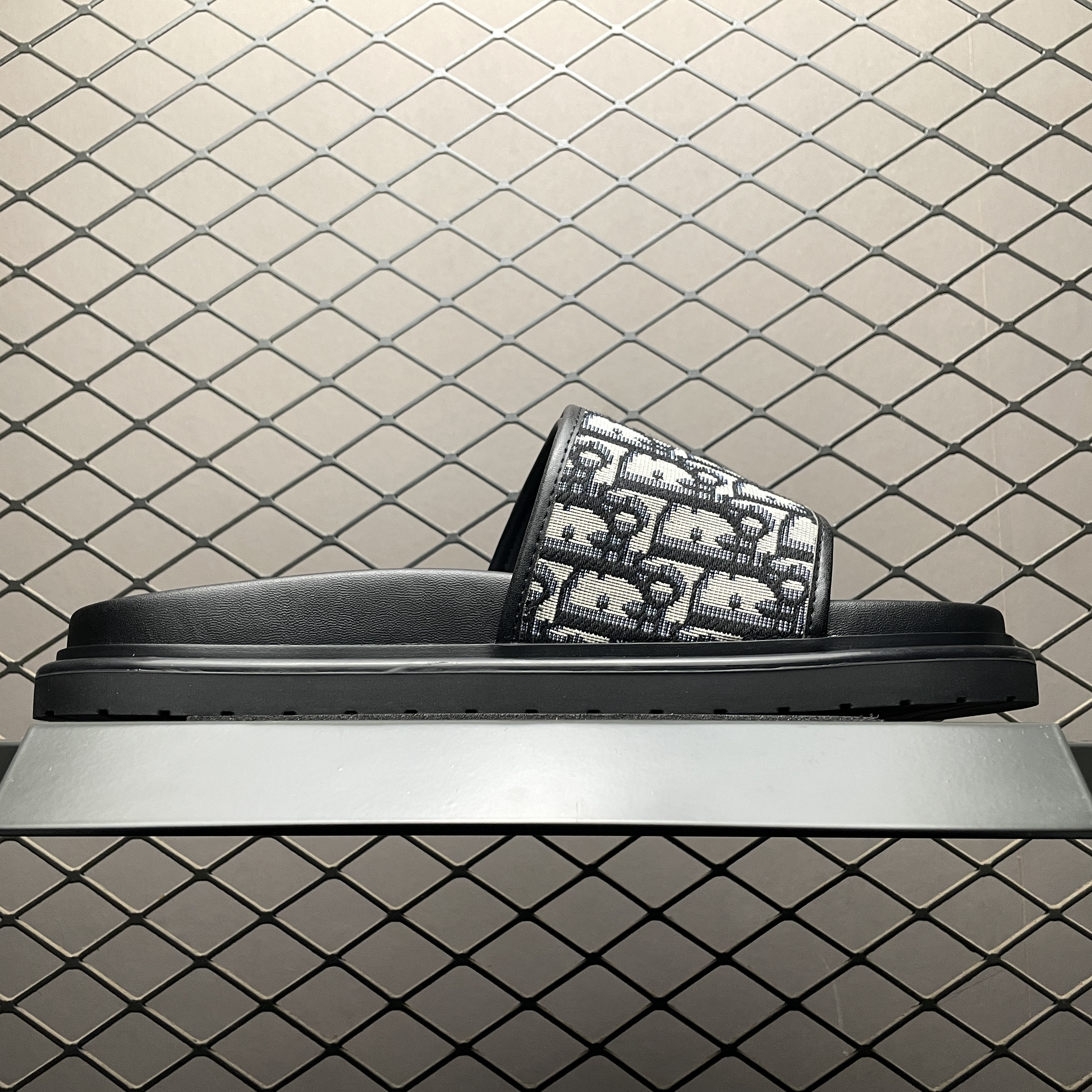 Dior Aqua Sandals (3SA167ZSA_H961)