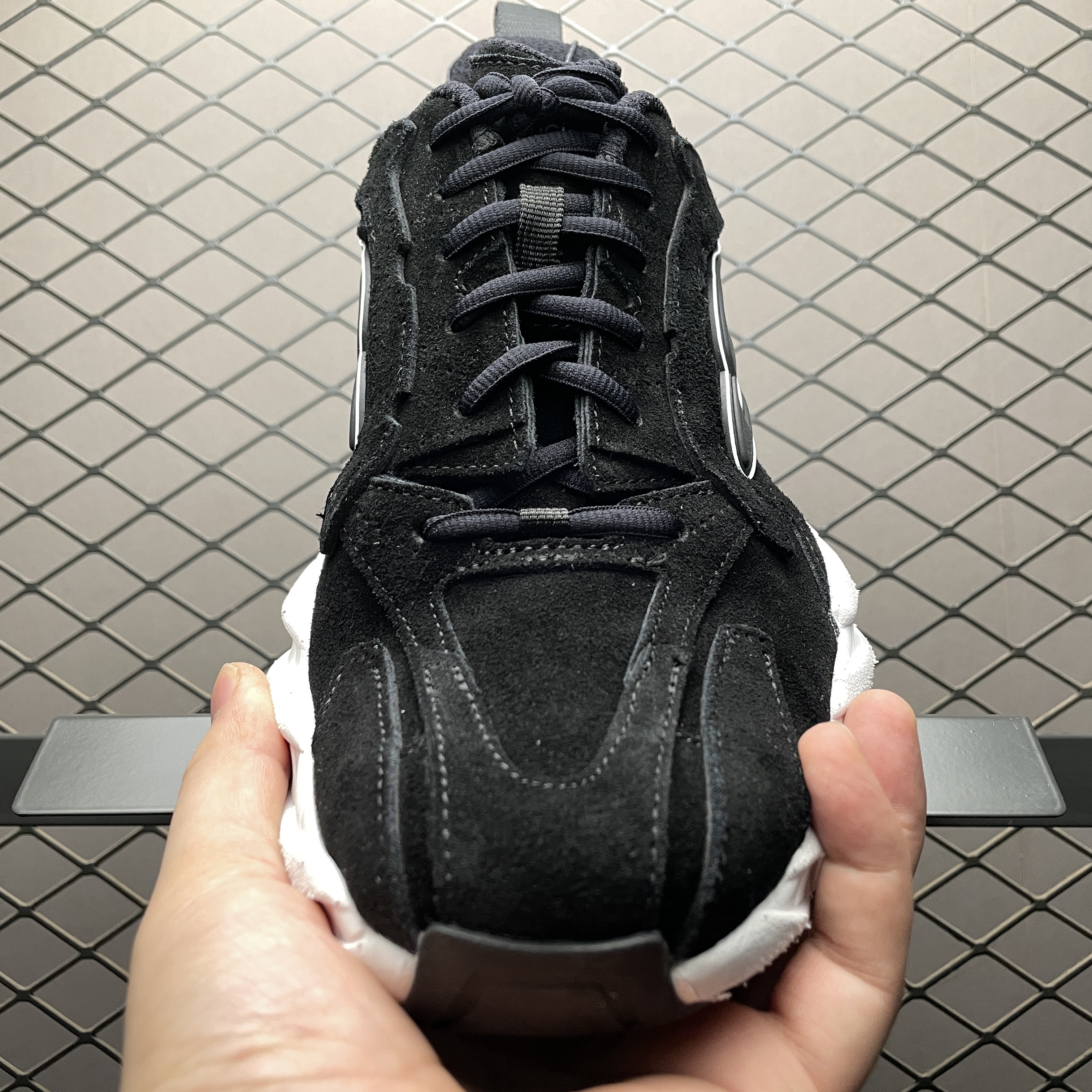 BALENCIAGA Monday Shoe "Black/White"（825418WMNSS1000）