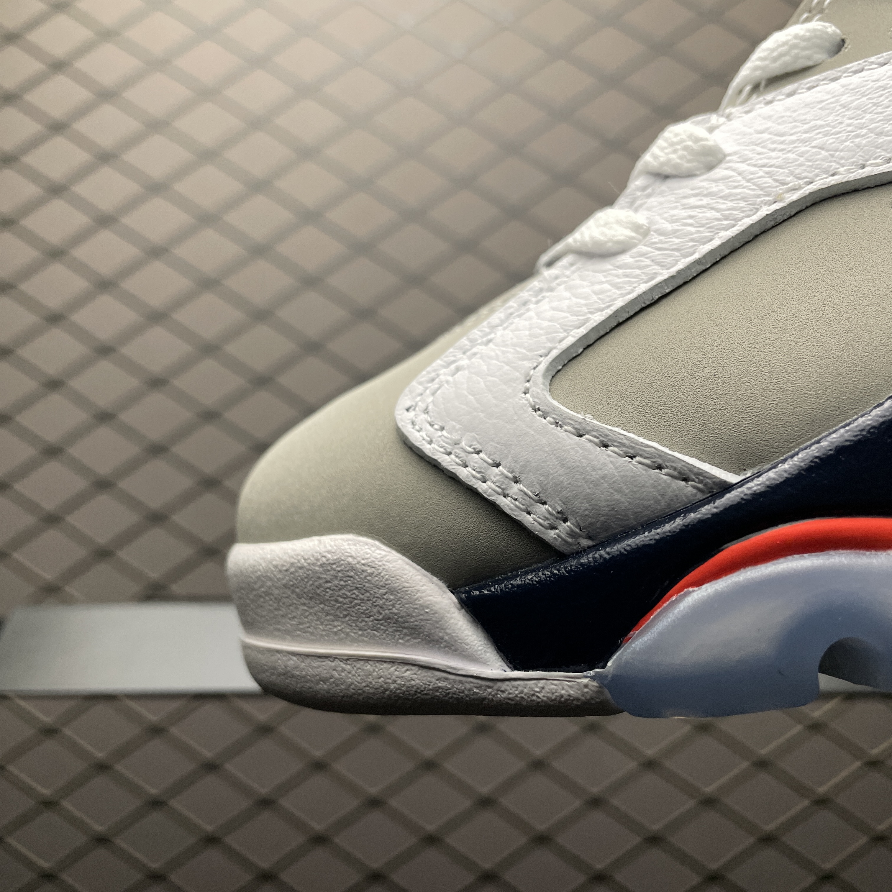 Nike Air Jordan 6 Retro "Tinker"(384664-104）