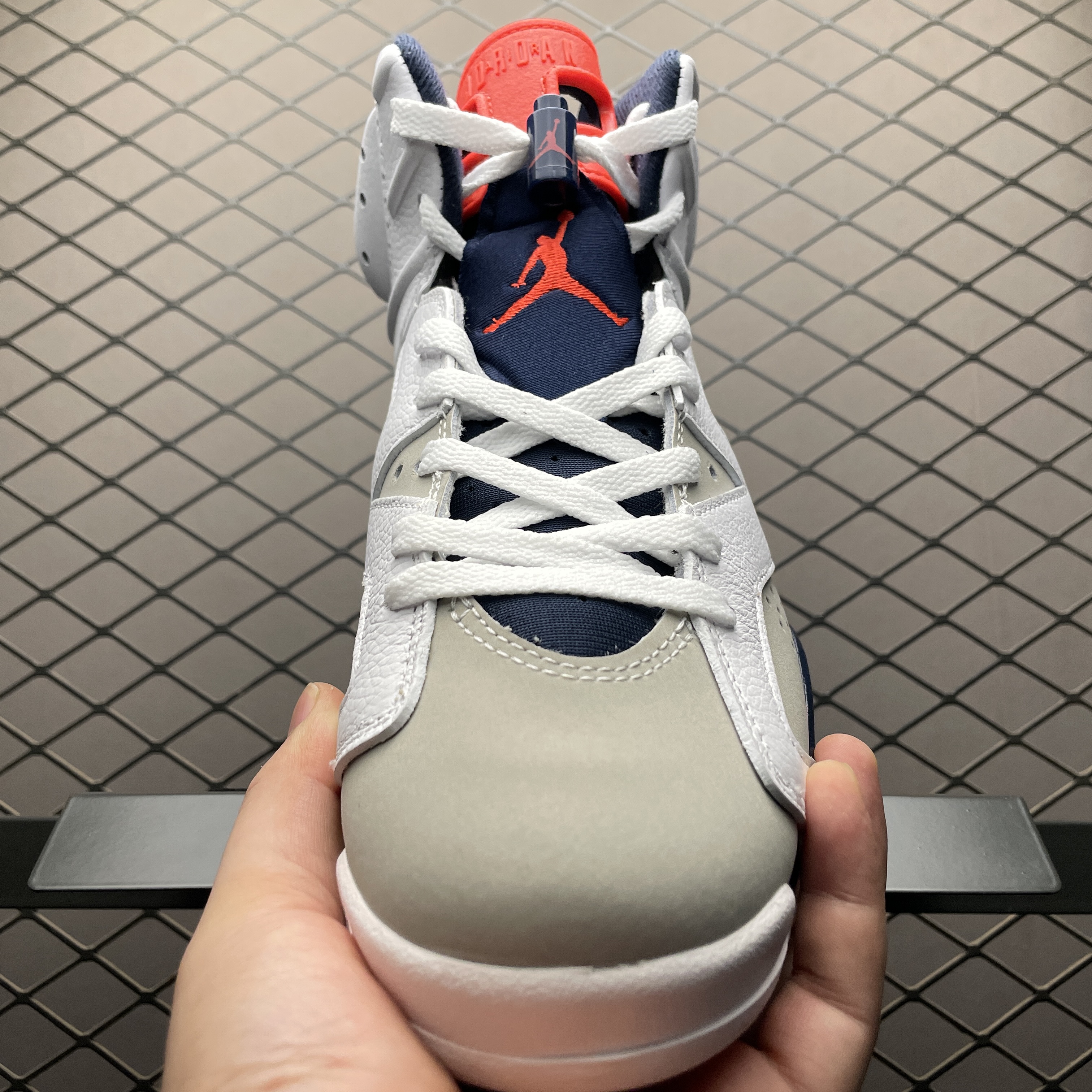 Nike Air Jordan 6 Retro "Tinker"(384664-104）