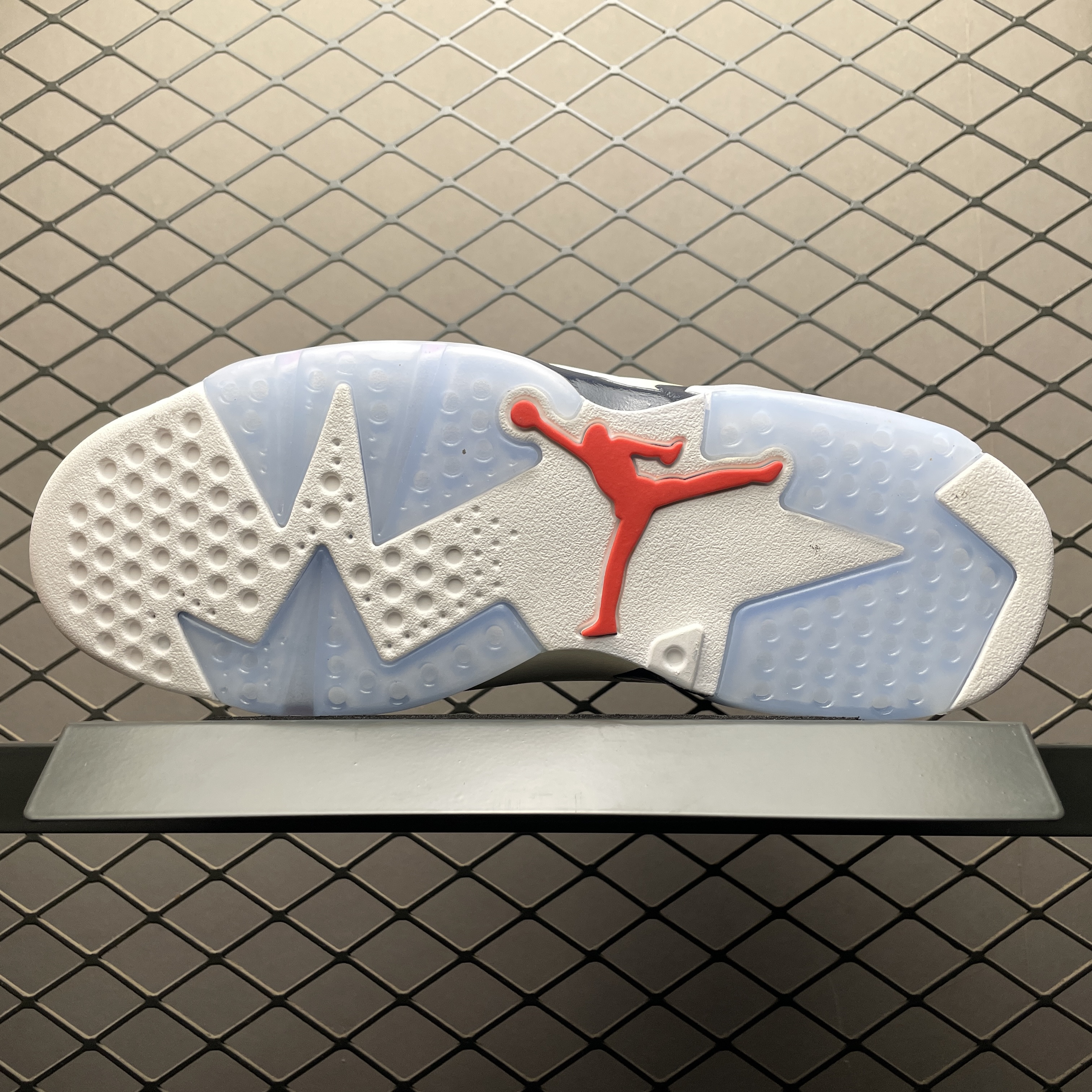 Nike Air Jordan 6 Retro "Tinker"(384664-104）