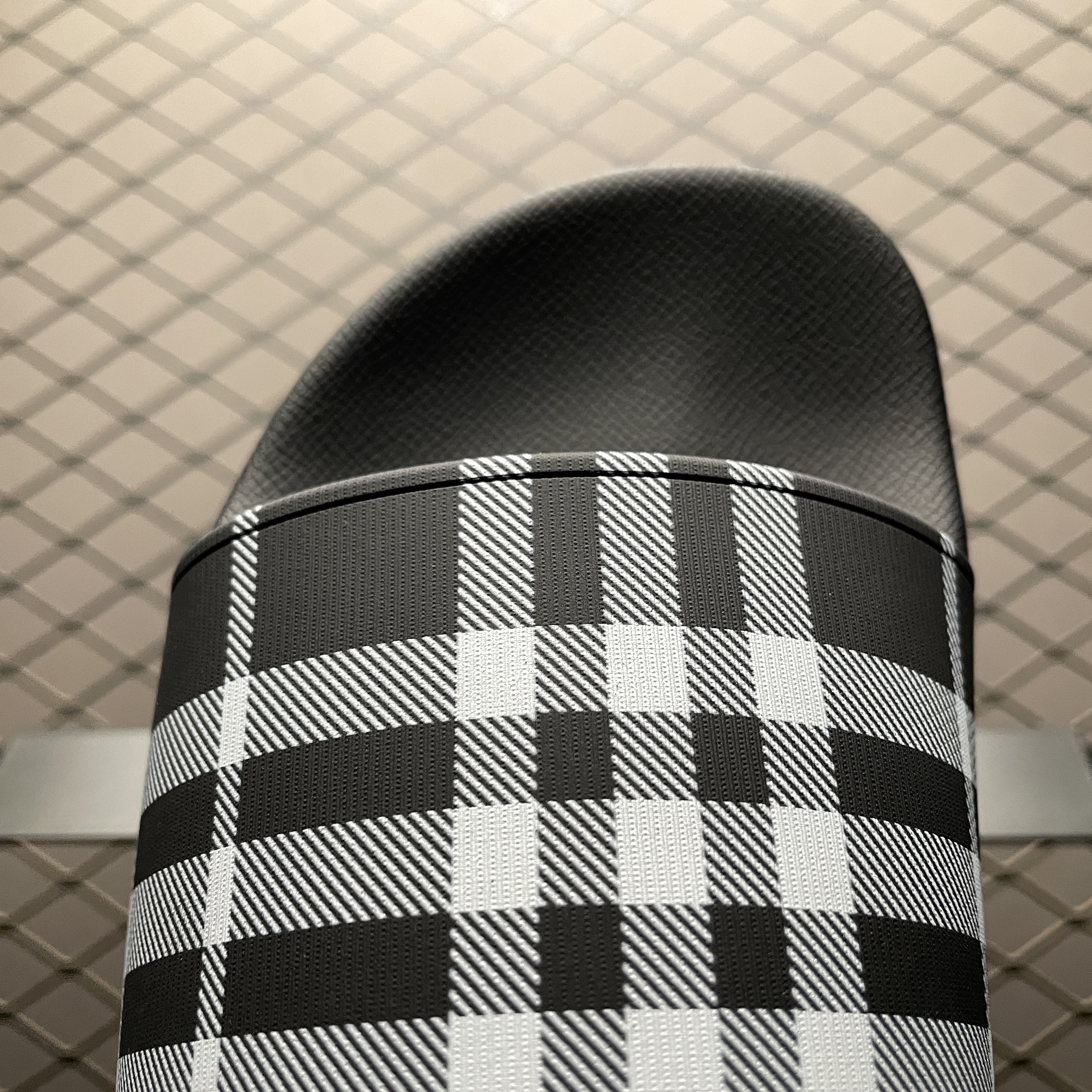 Burberry Check EKD Motif Slide (81075141)