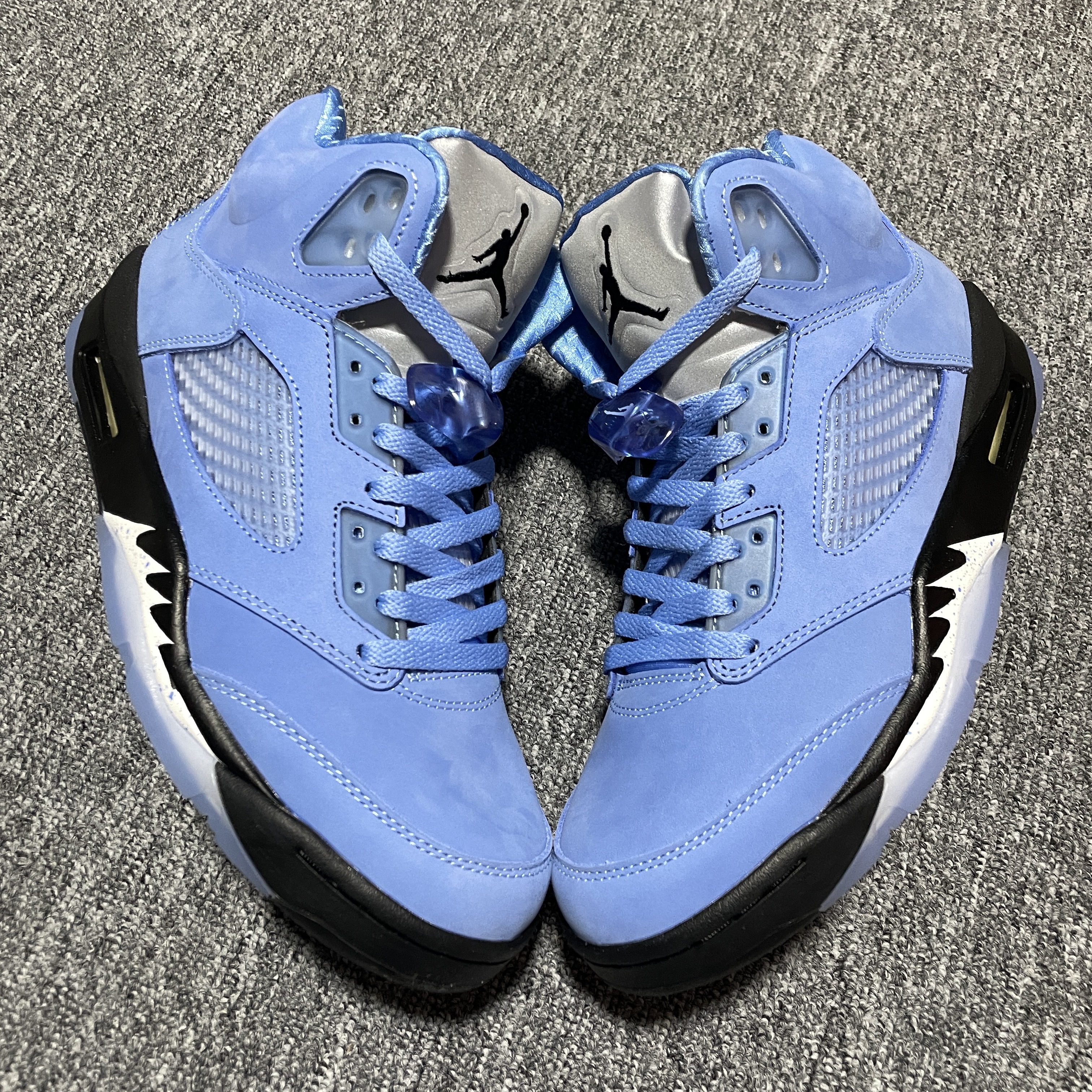 Nike Air Jordan 5 Retro SE "University Blue" (DV1310-401)