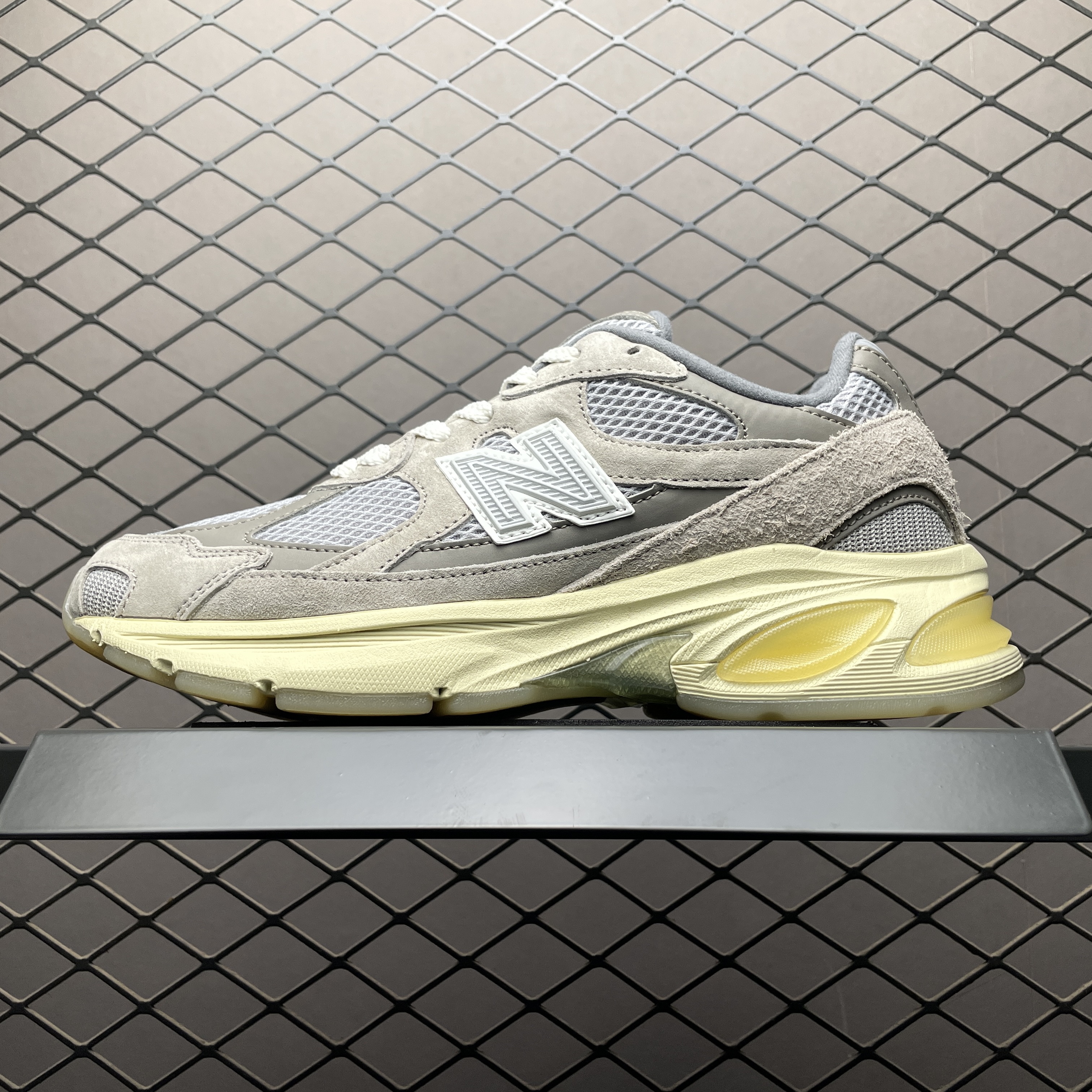 New Balance 2010 "Grey Days/Arid Stone/Raincloud" (U2010GD）