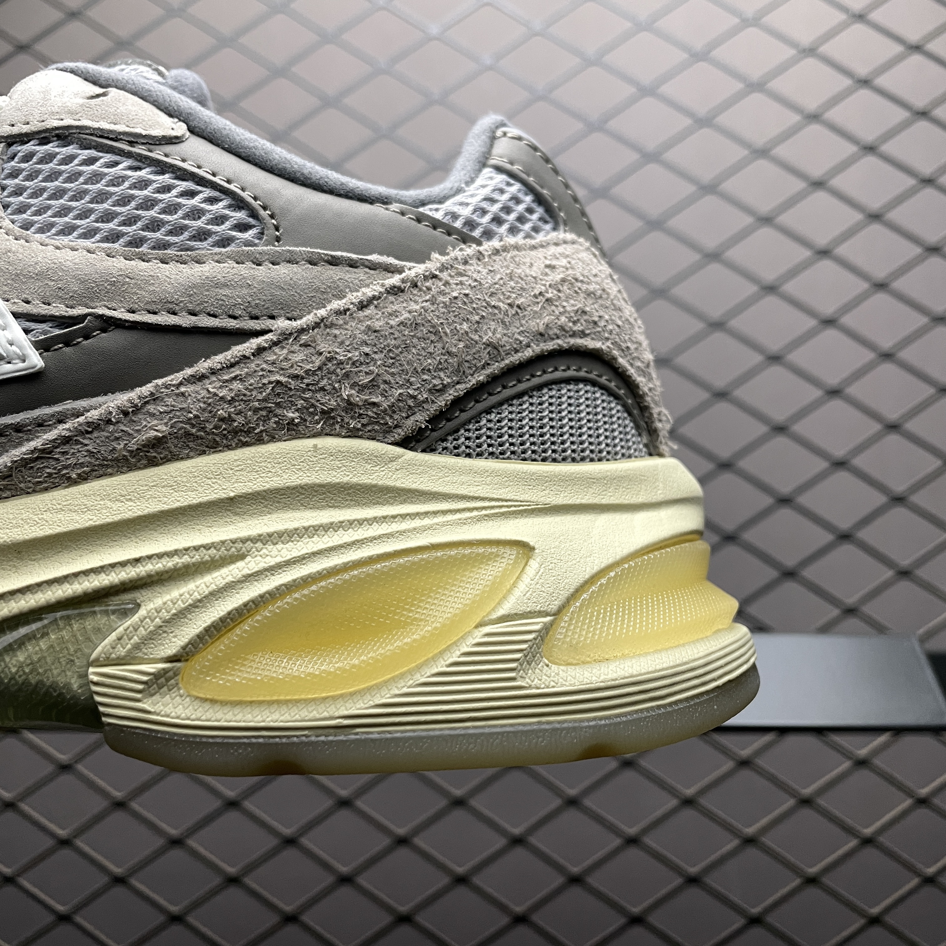 New Balance 2010 "Grey Days/Arid Stone/Raincloud" (U2010GD）