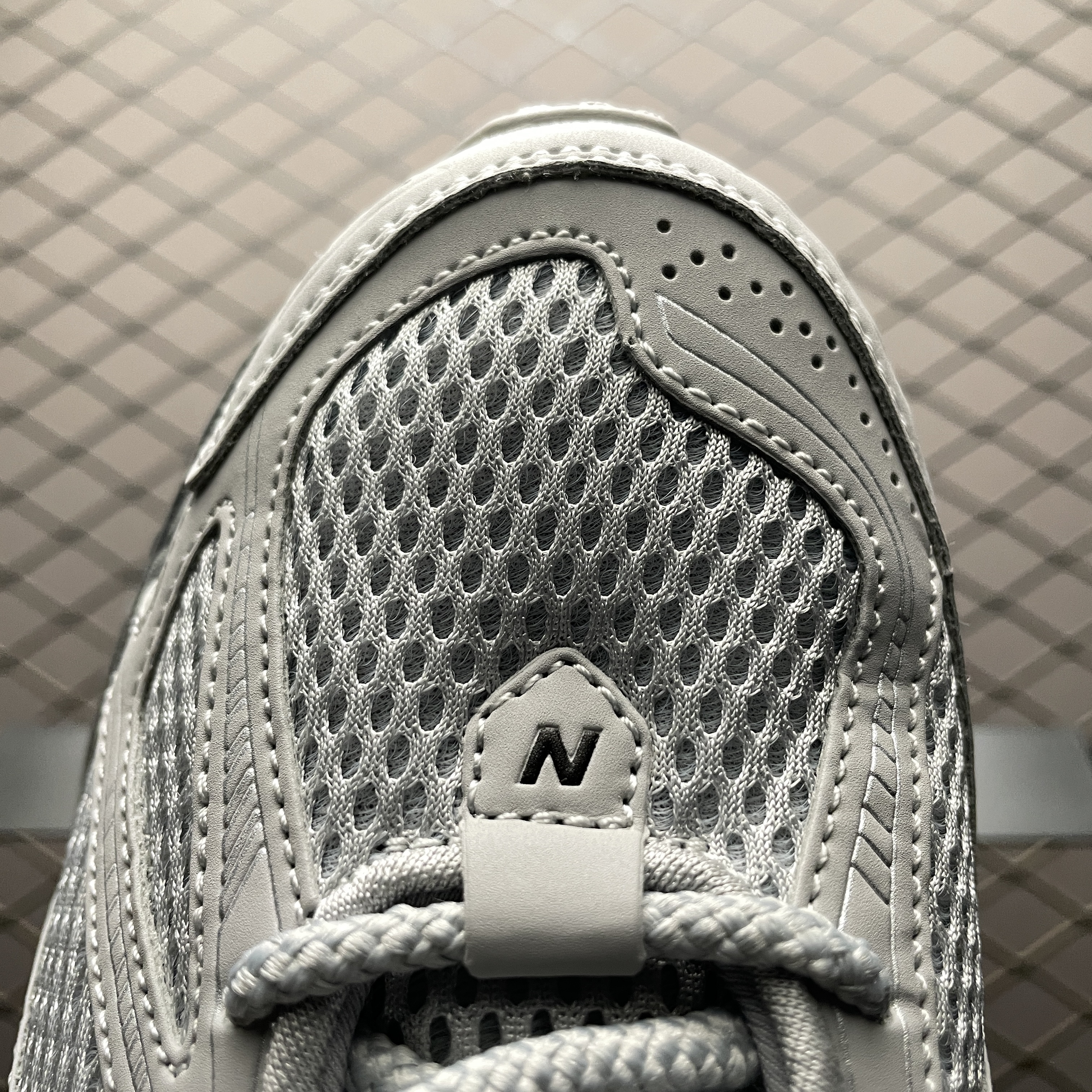 New Balance 1906R Cordura "Grey/Black" (U1906ROA）