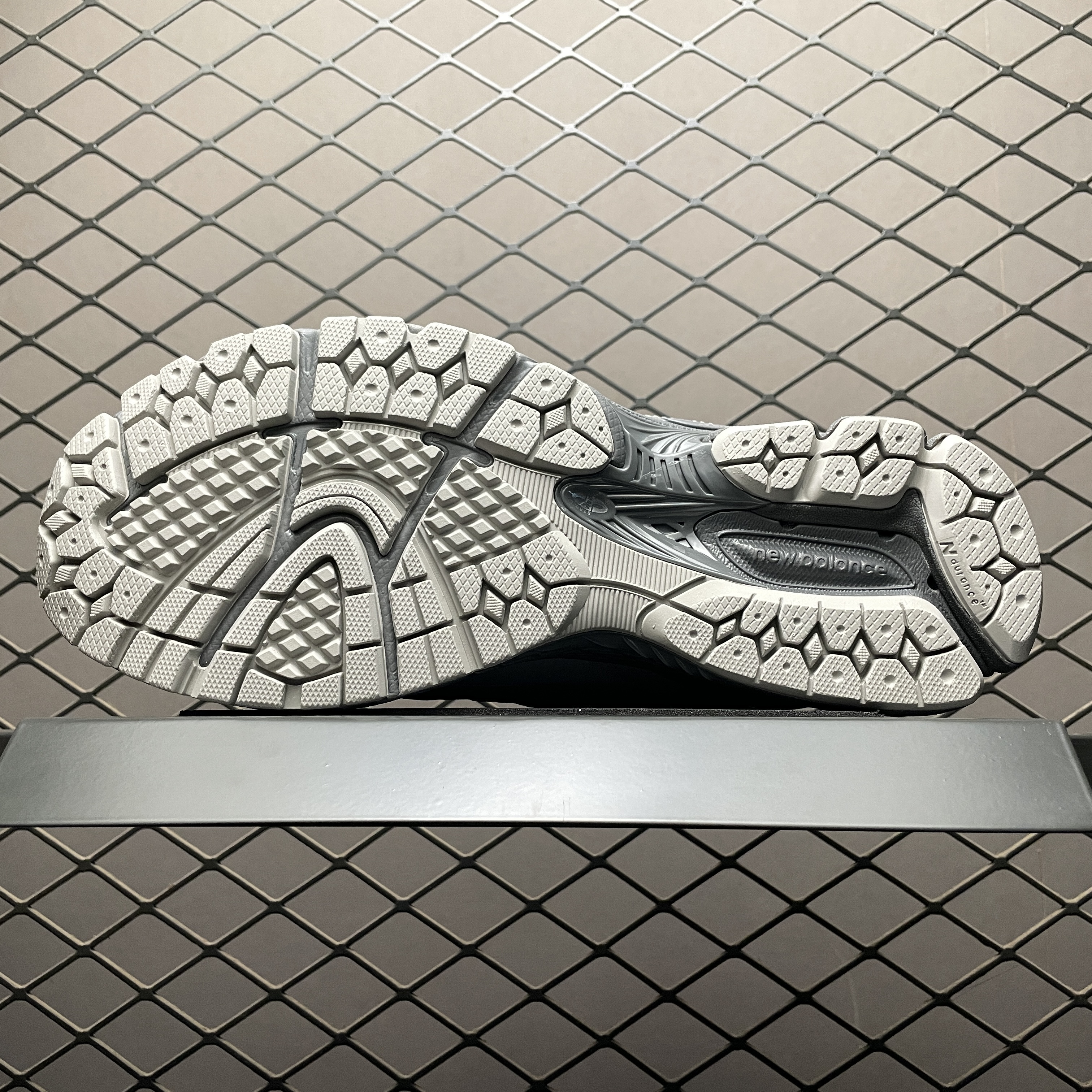 New Balance 1906R Cordura "Grey/Black" (U1906ROA）