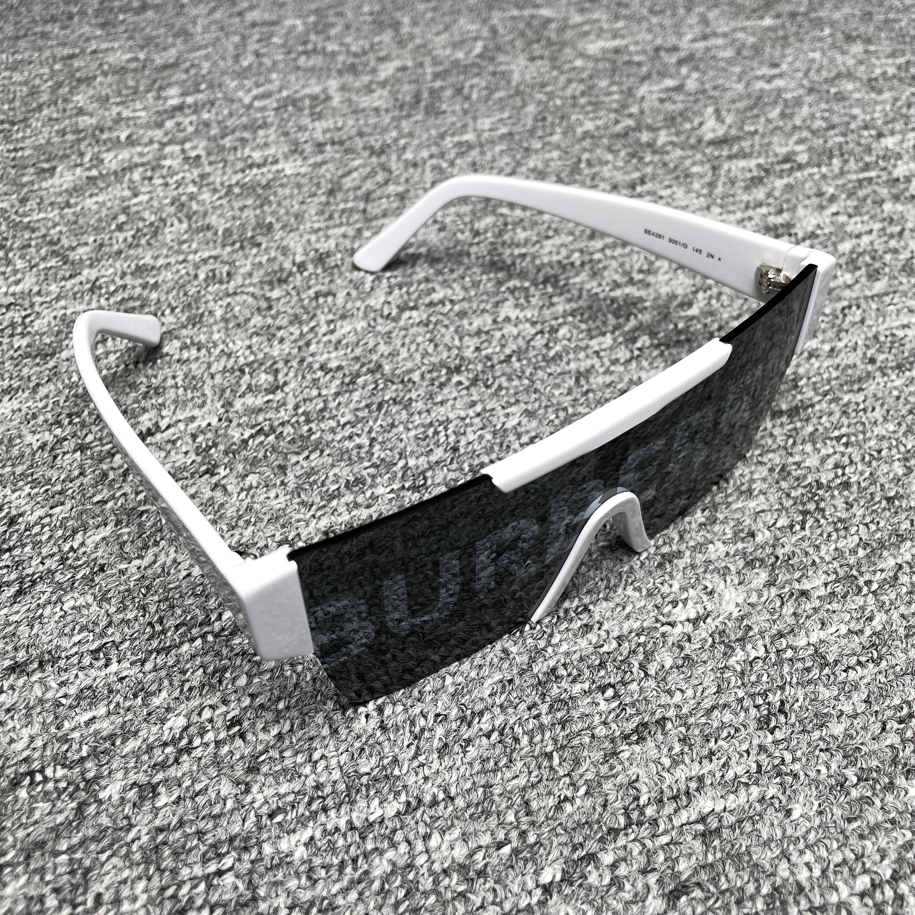 Burberry Eyewear BE4291 sunglasses(BE4291)