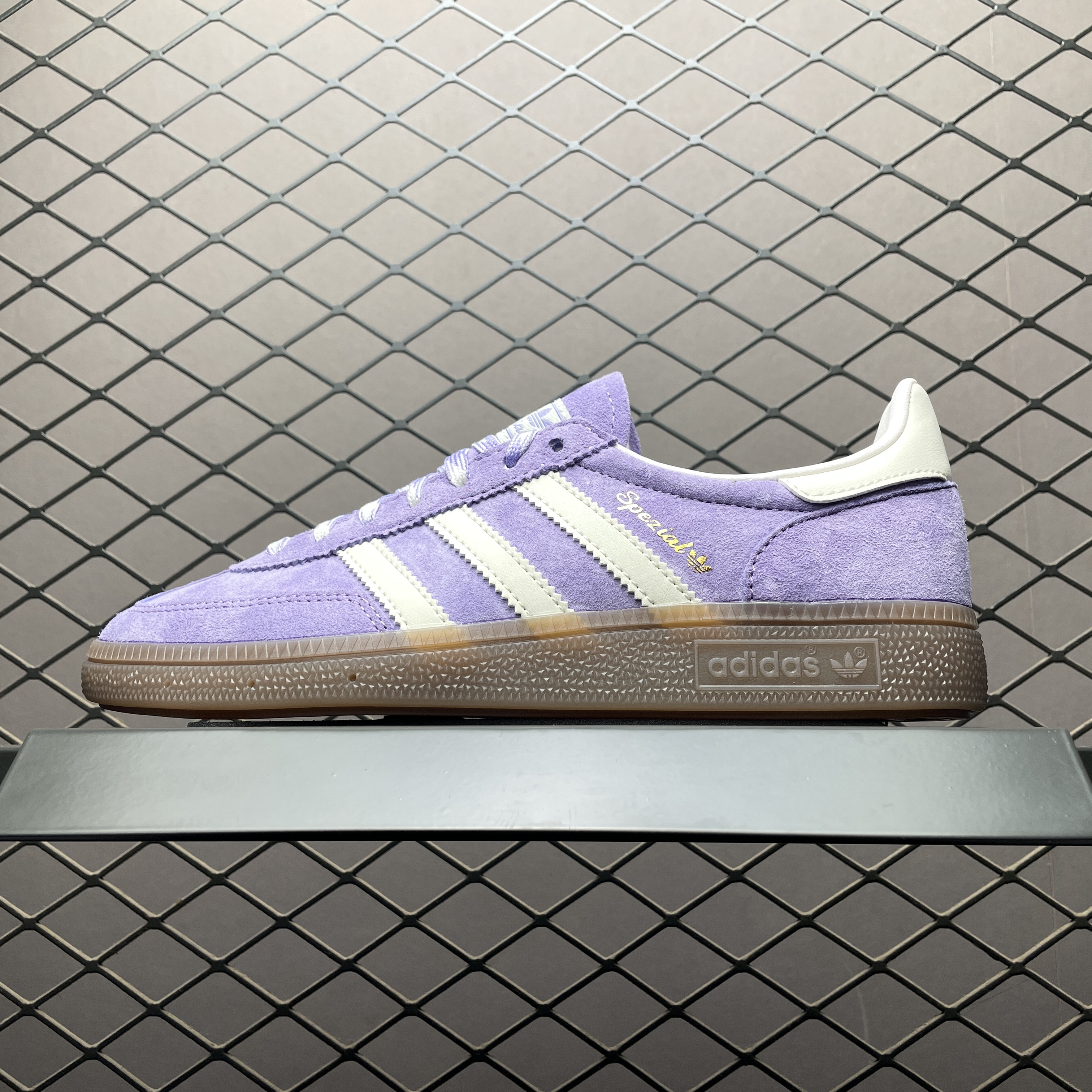 adidas Originals Handball Spezial "Magic Lilac/Off White/Gum"（KI5935）