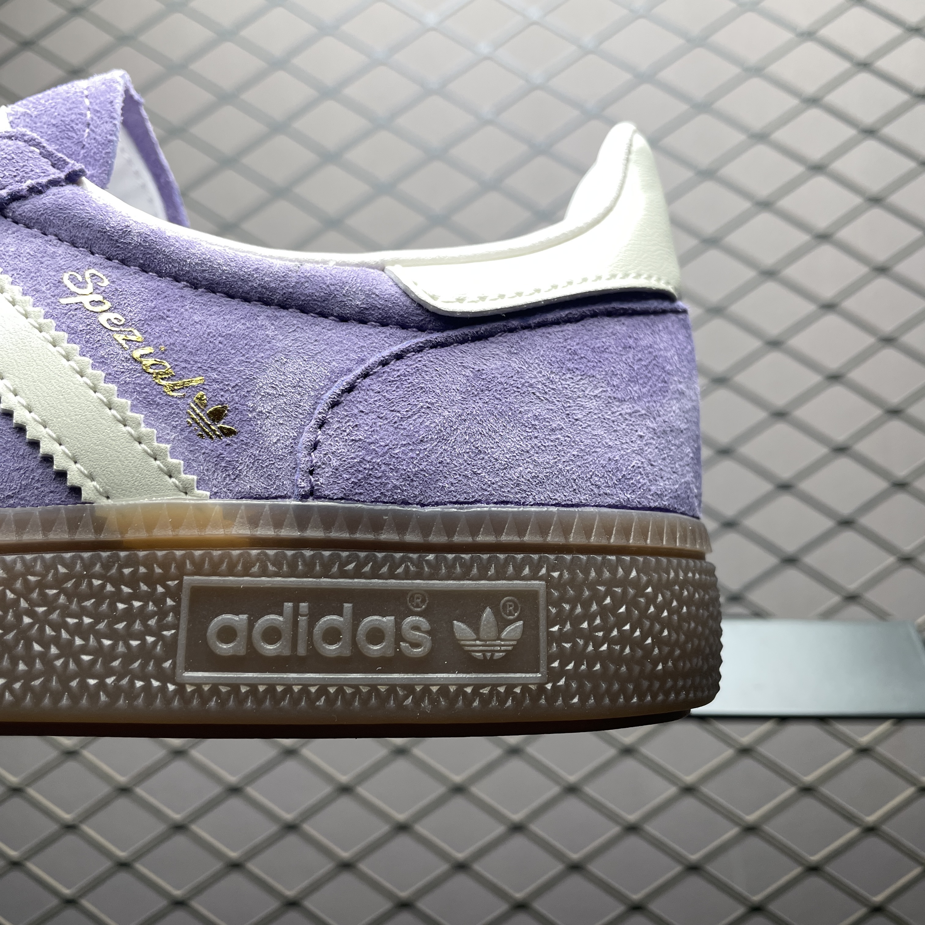 adidas Originals Handball Spezial "Magic Lilac/Off White/Gum"（KI5935）