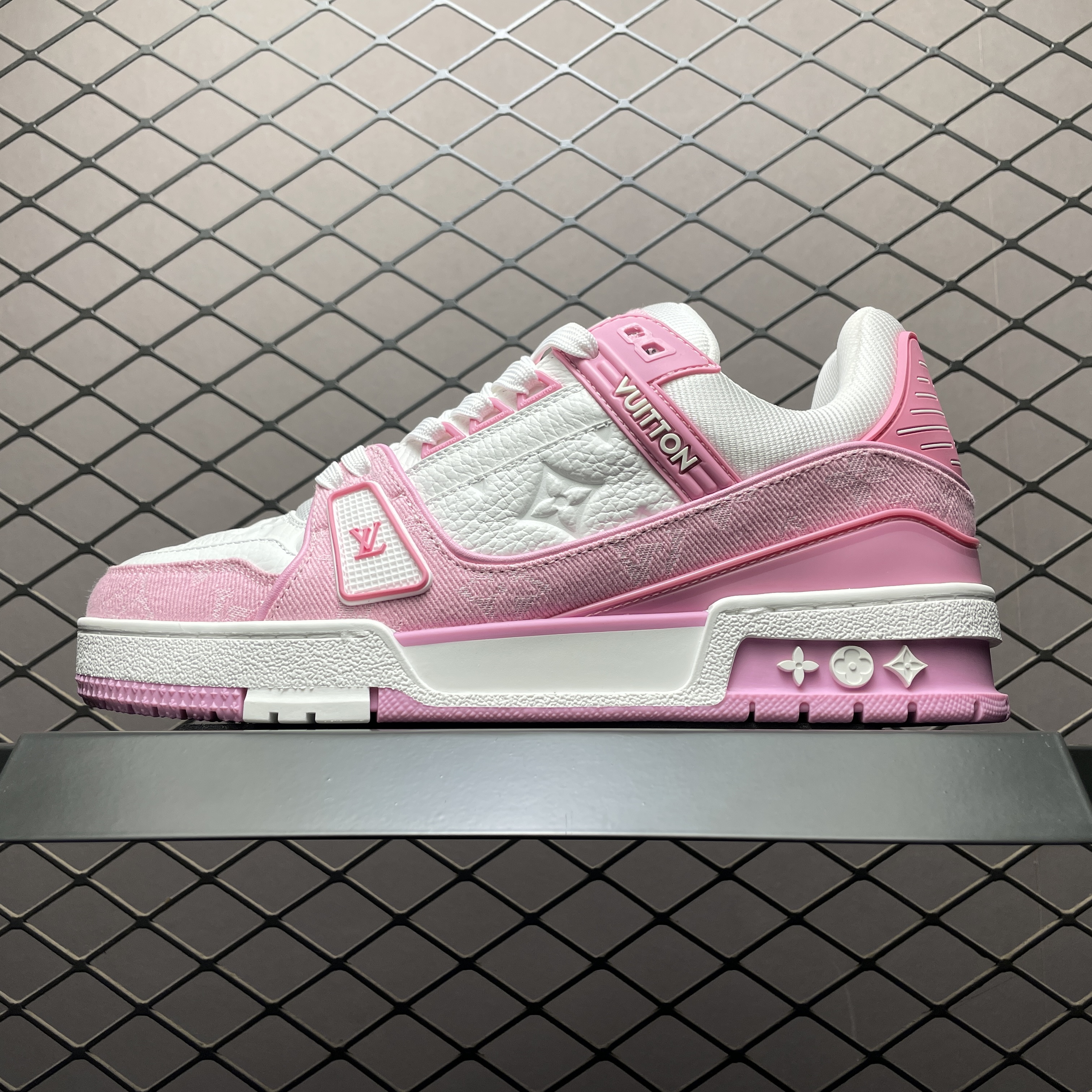 Louis Vuitton LV Trainer Sneaker（1AIKOQ）