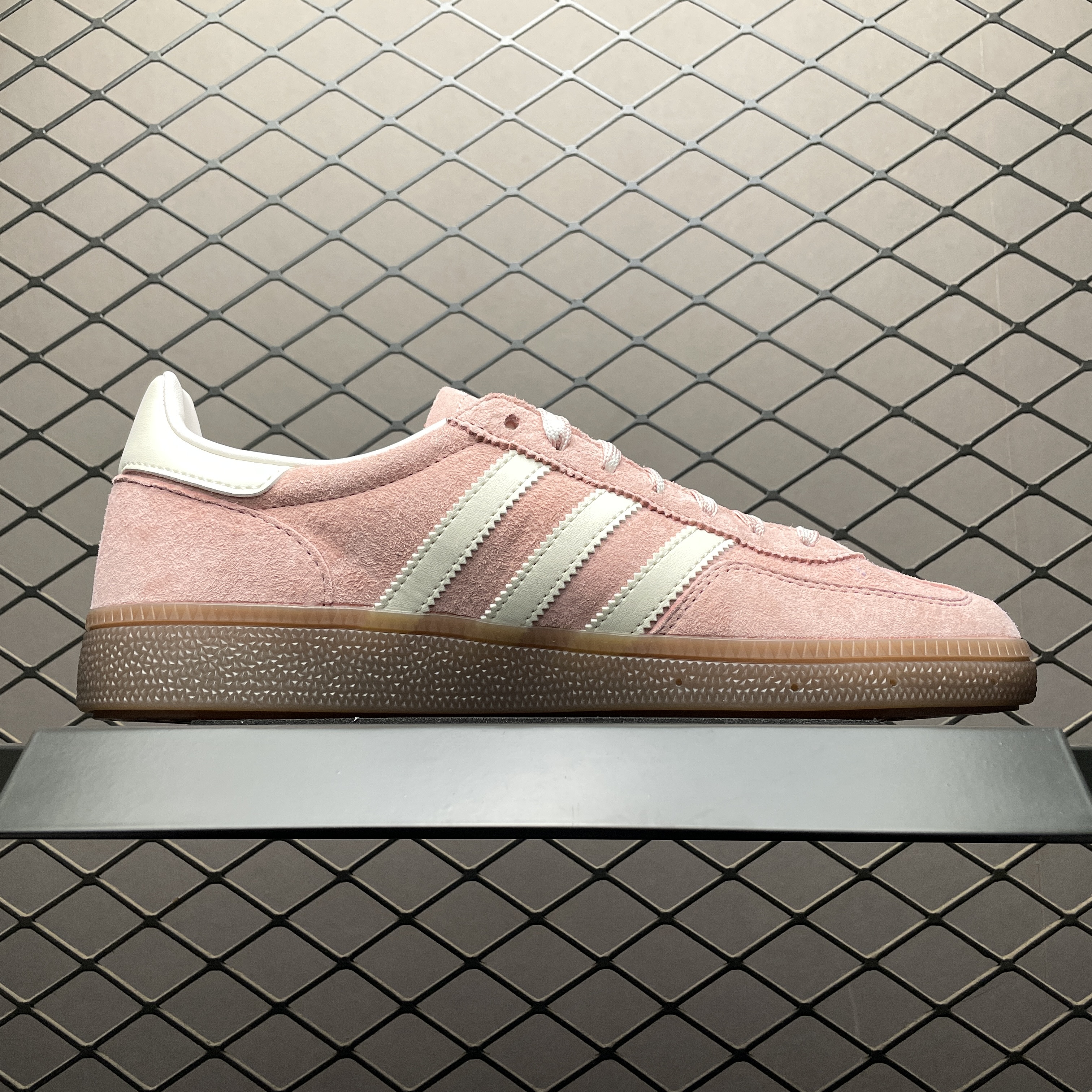 adidas Originals Handball Spezial "Wonder Mauve/Off White/Gum"（KJ6305）