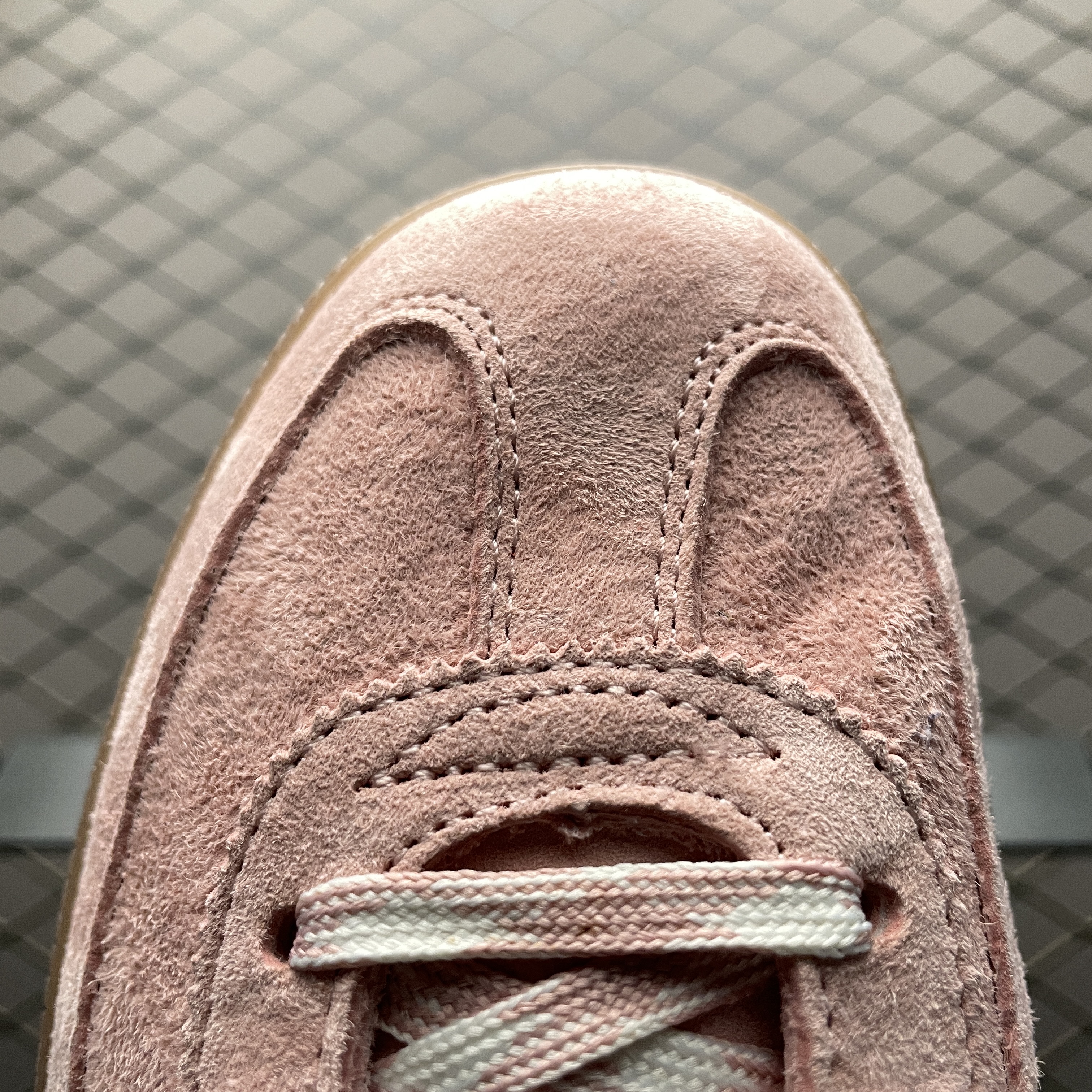 adidas Originals Handball Spezial "Wonder Mauve/Off White/Gum"（KJ6305）