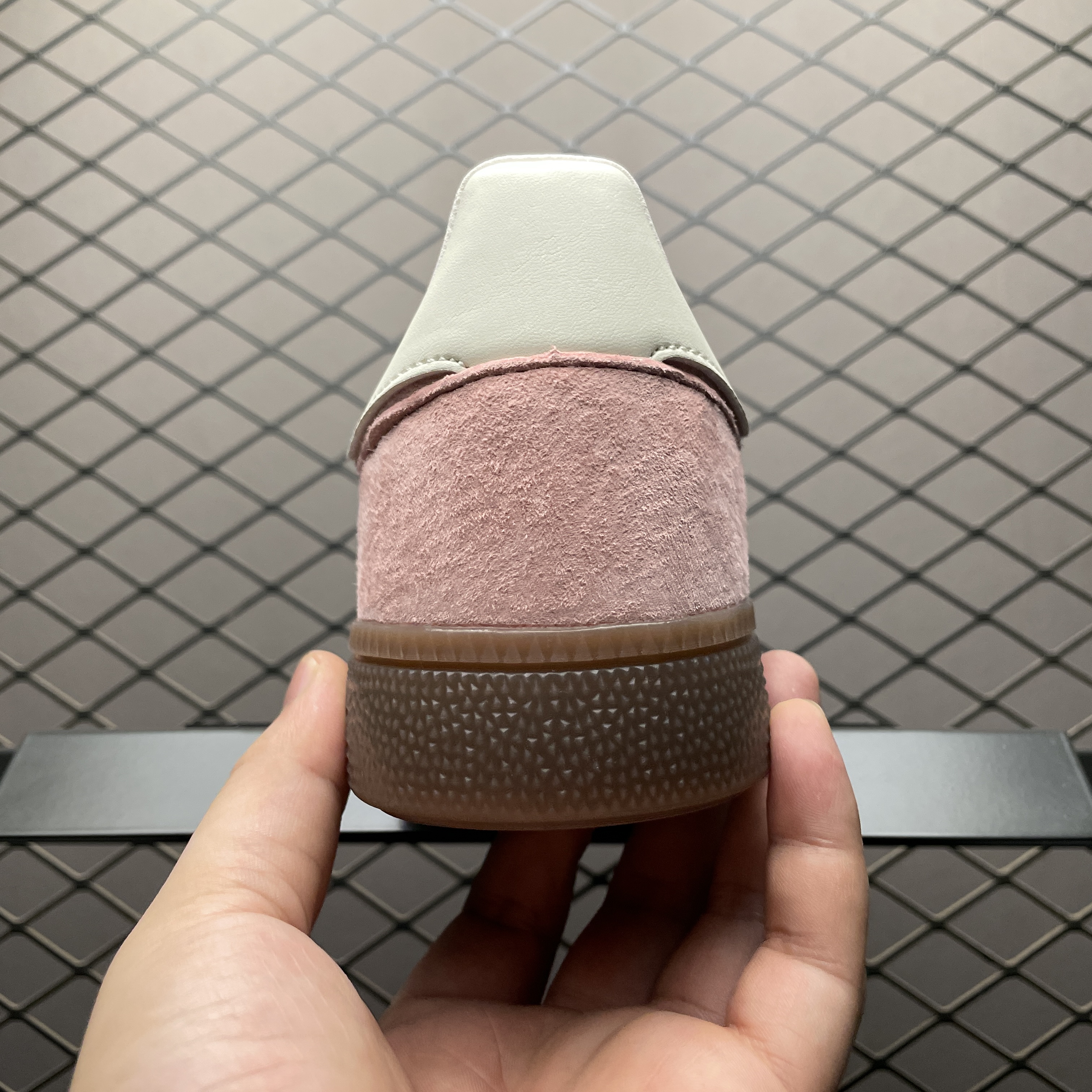 adidas Originals Handball Spezial "Wonder Mauve/Off White/Gum"（KJ6305）