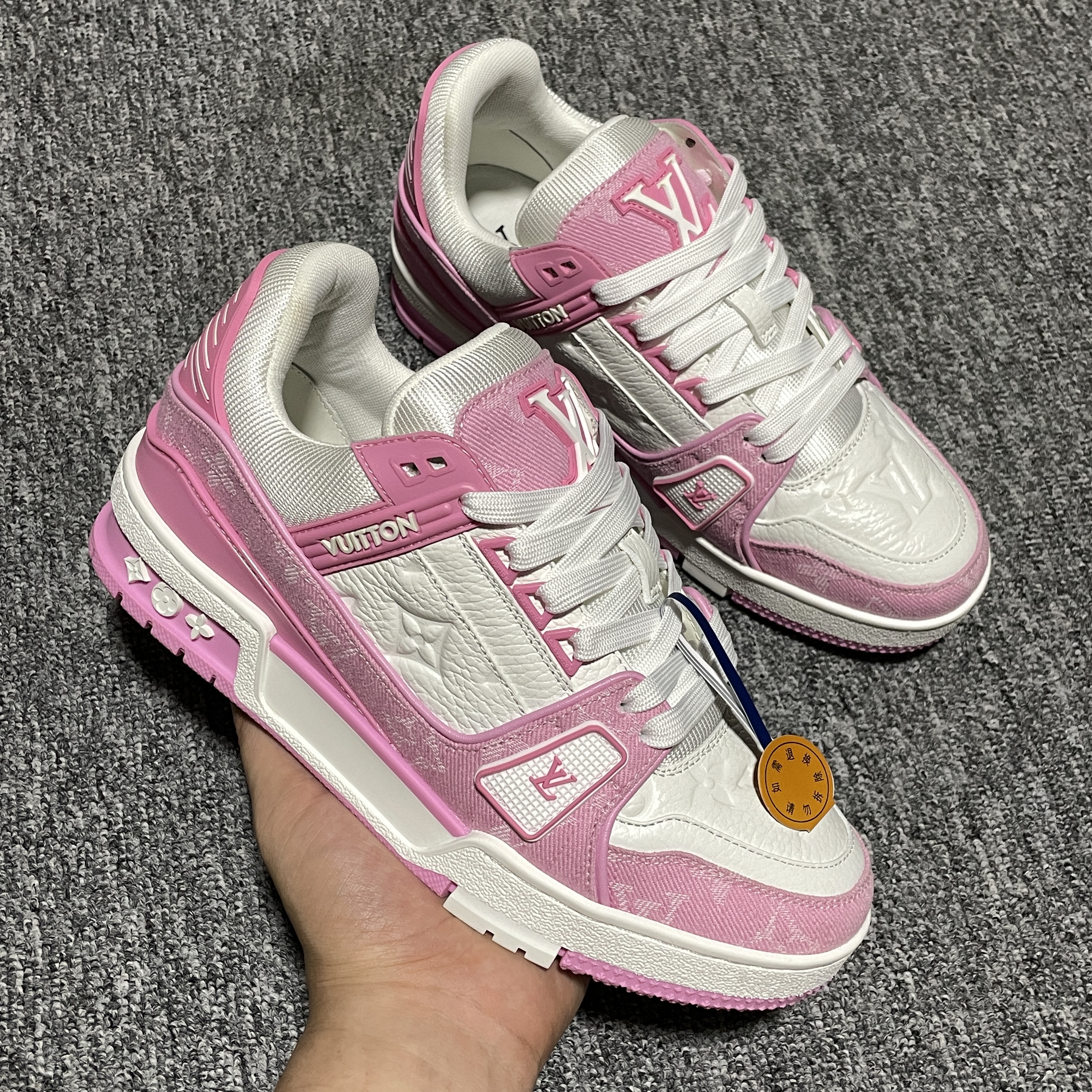 Louis Vuitton LV Trainer Sneaker（1AIKOQ）