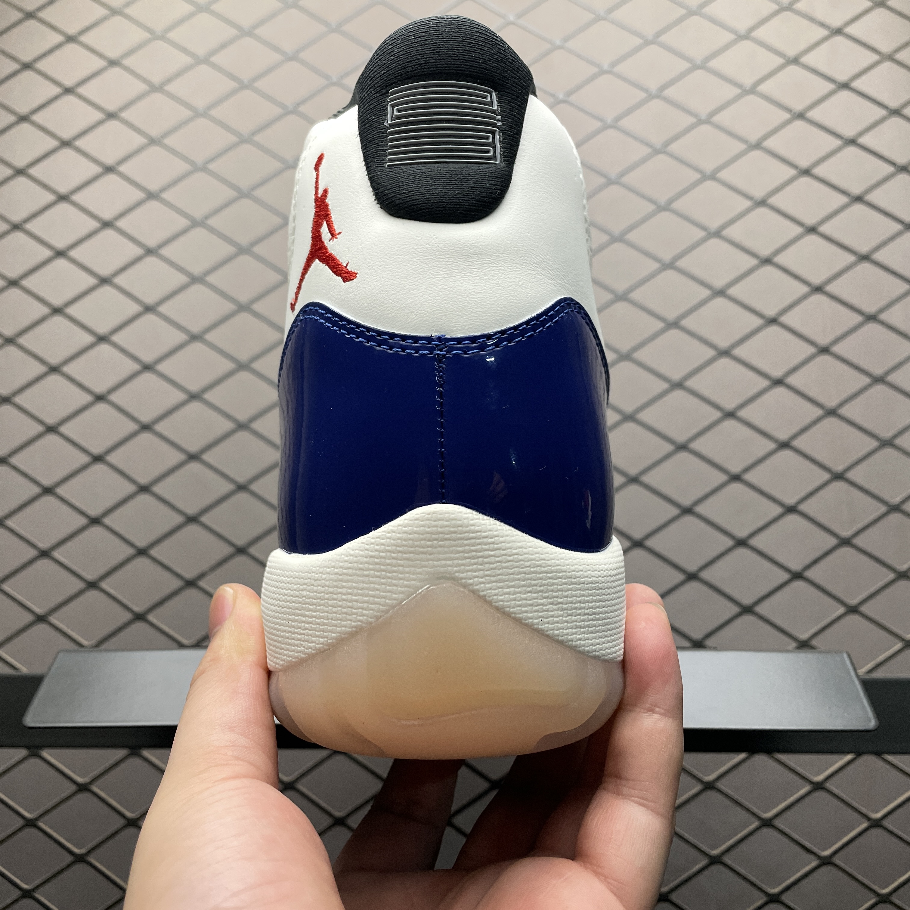 Nike Air Jordan 11 "Rare Air"（ IH0296-400）