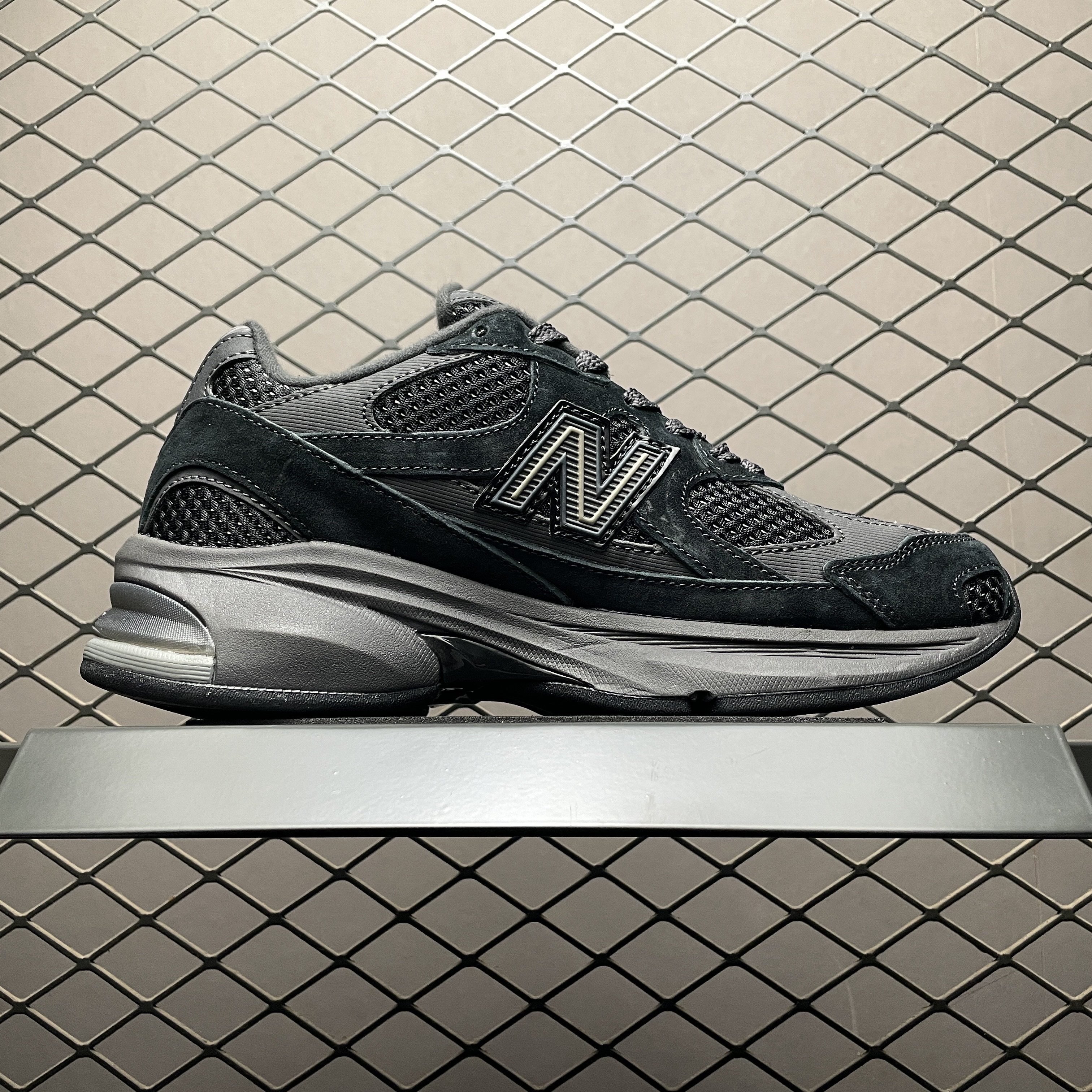 New Balance 2010 "Black/Brown" (U2010TTB）