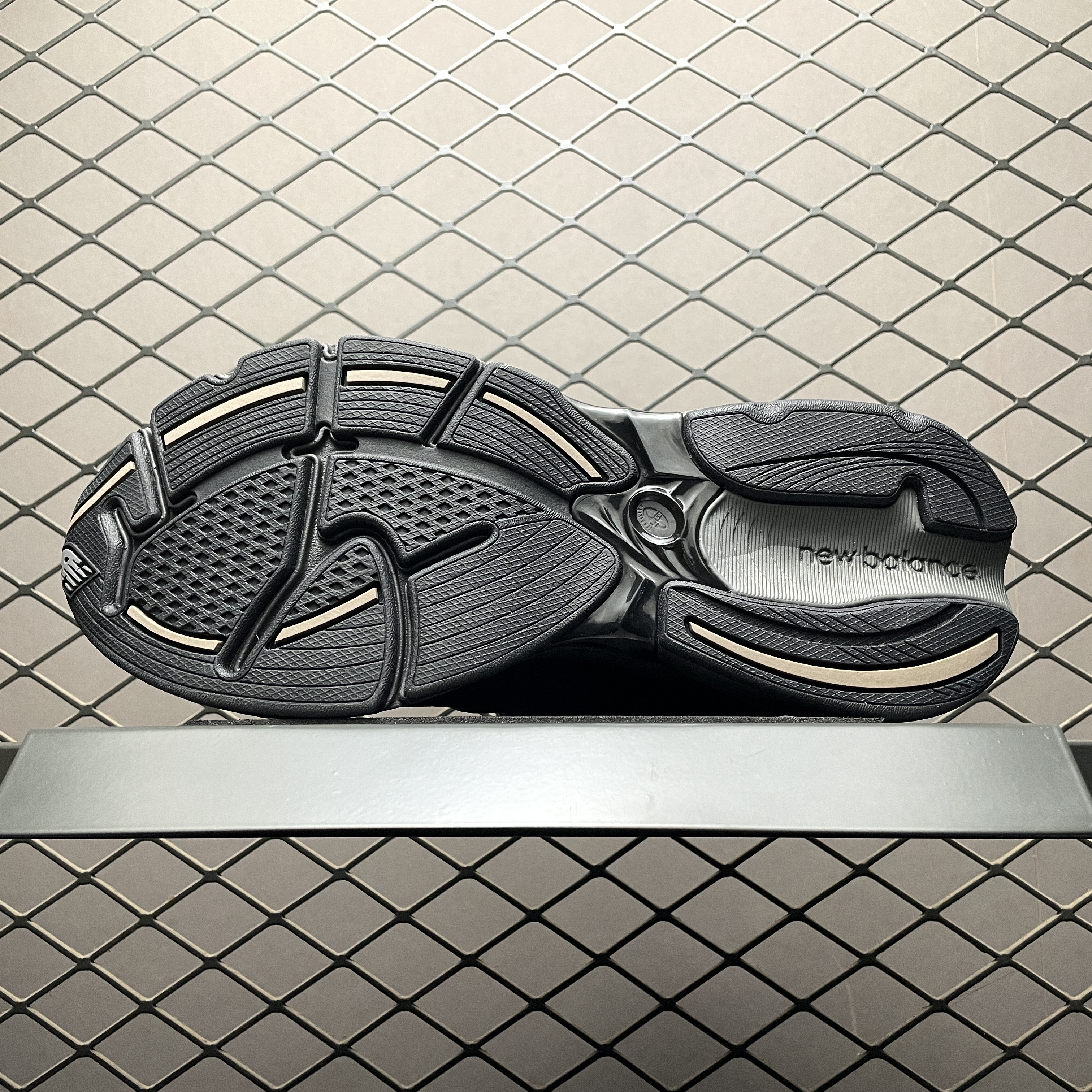 New Balance 2010 "Black/Brown" (U2010TTB）