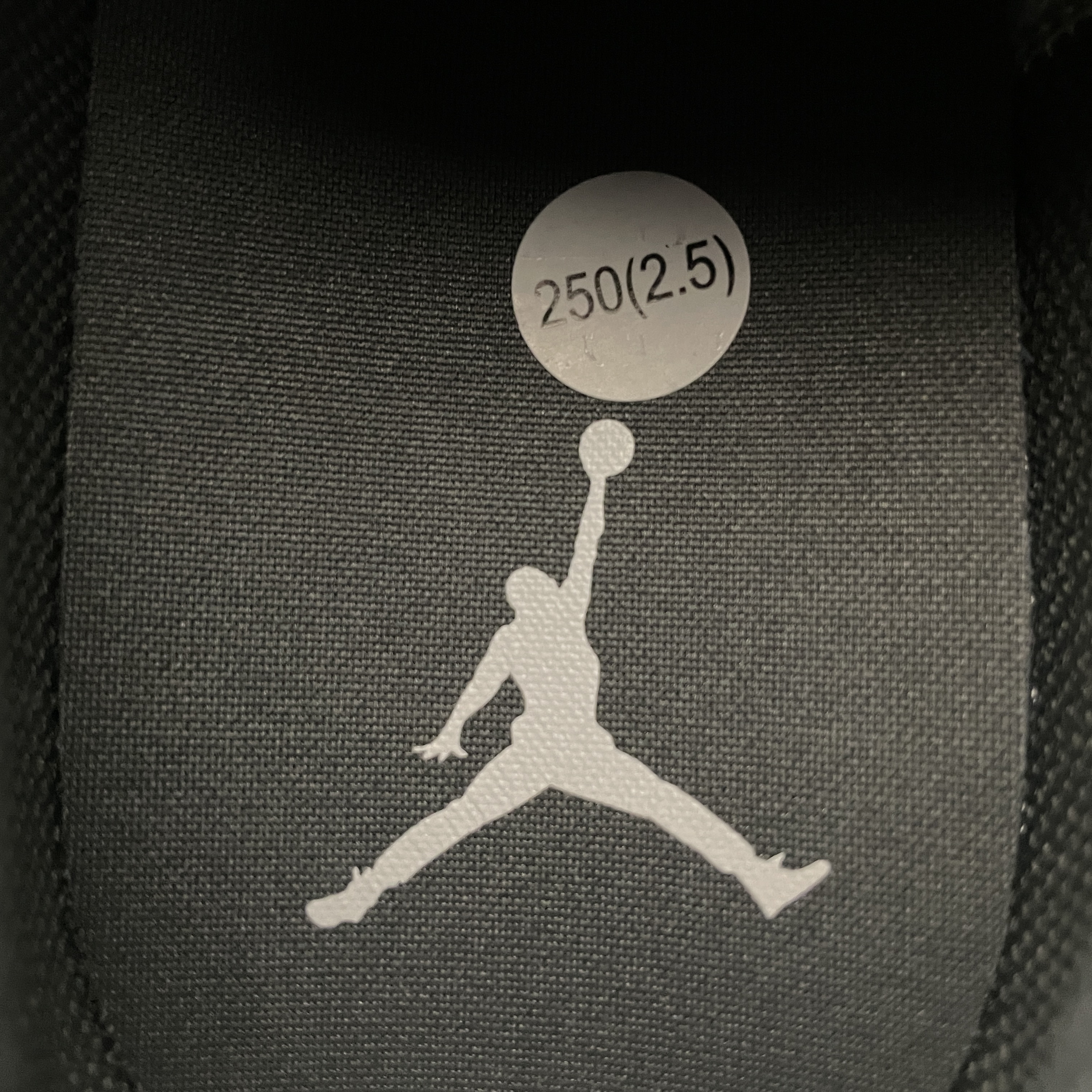 Nike Air Jordan 1 Low "Classic Grey/White"（553558-044）