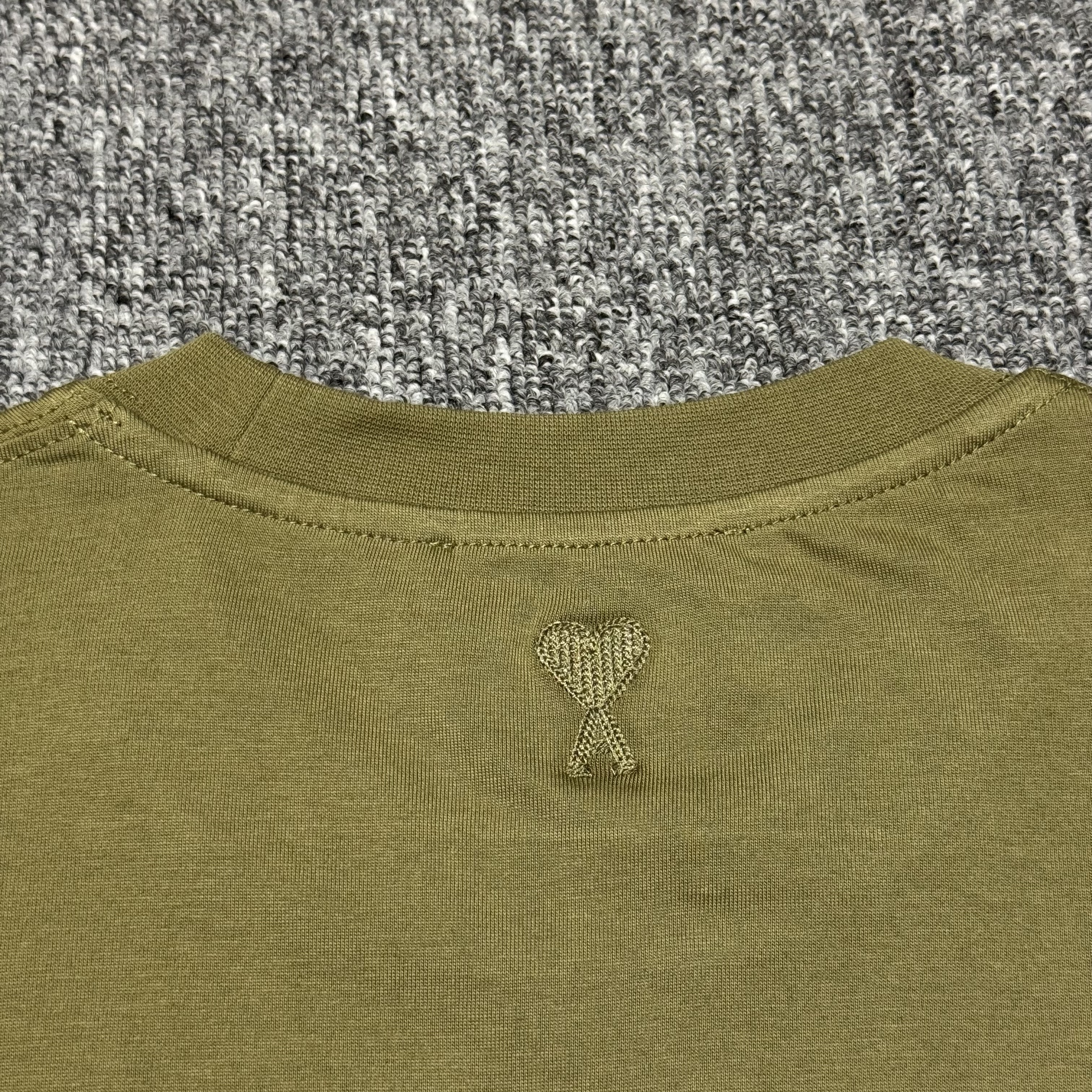Ami Paris T-shirt in cotton jersey（SPUTS042.724.375）