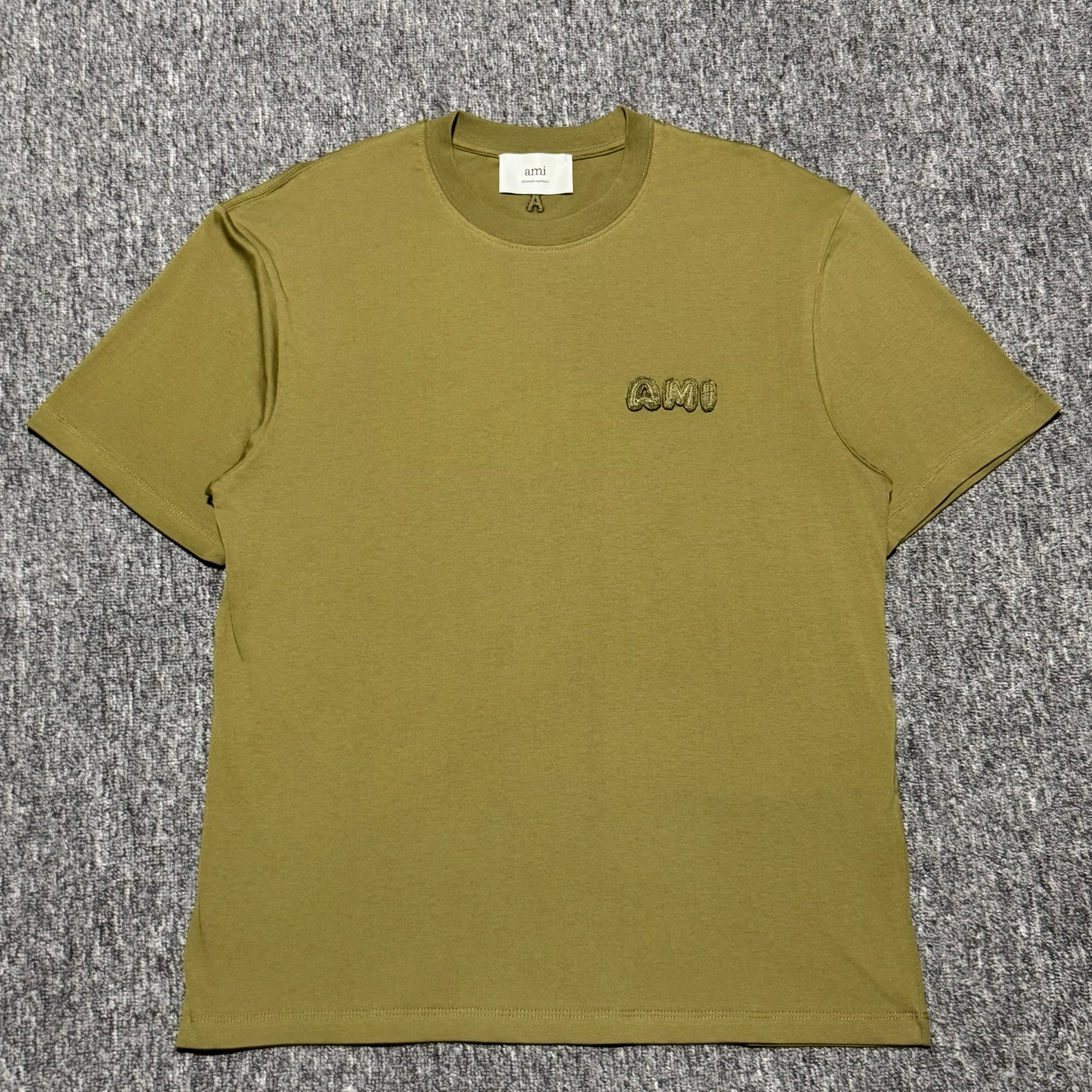 Ami Paris T-shirt in cotton jersey（SPUTS042.724.375）