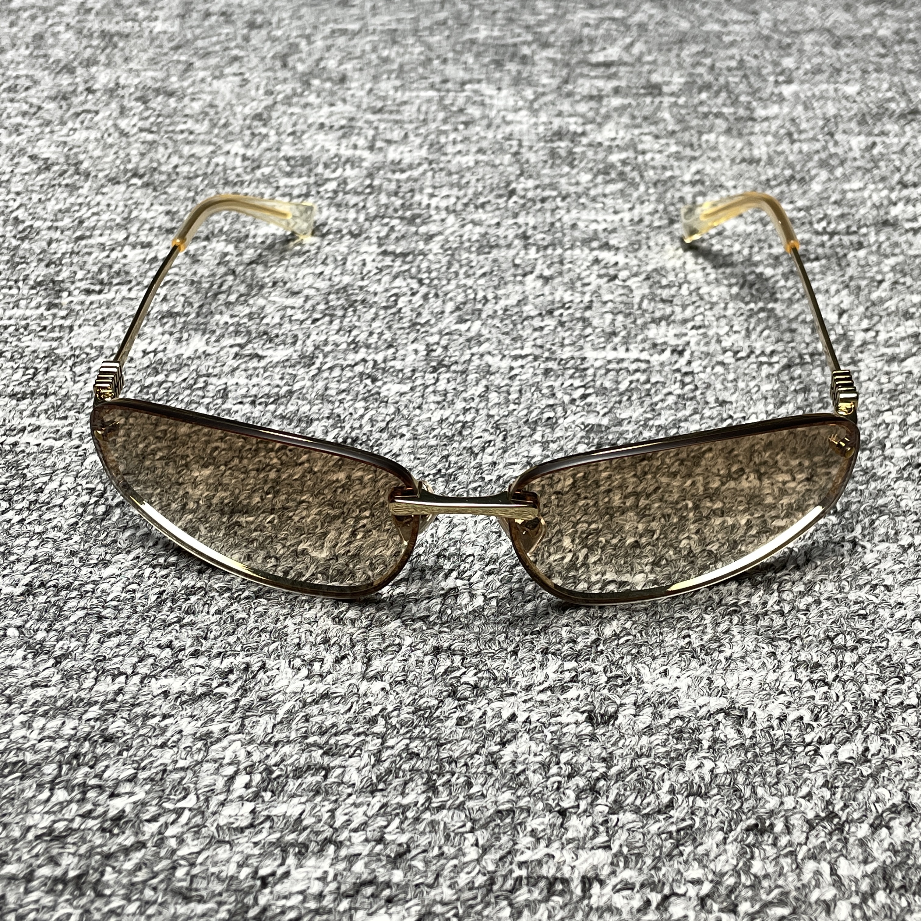 MIUMIU Runway Sunglasses "Pink Mirror Lenses" (SMUA50_M1BC_FE70J_C_068)