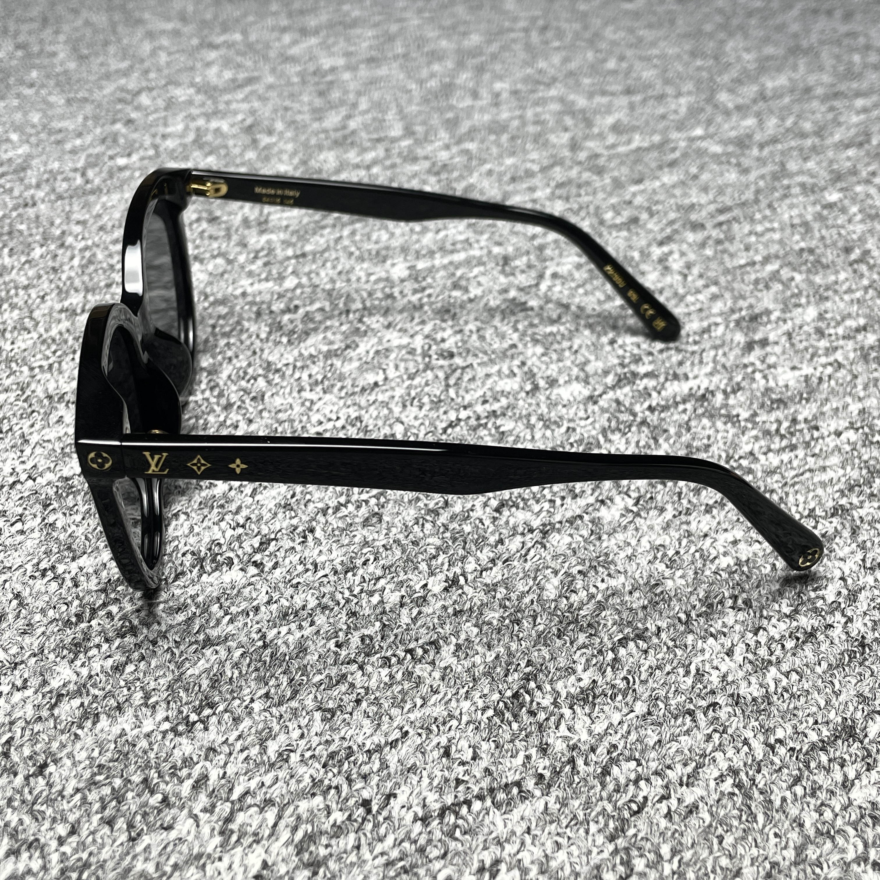 Louis Vuitton MY MONOGRAM FAME CAT EYE Sunglasses (Z2130U)