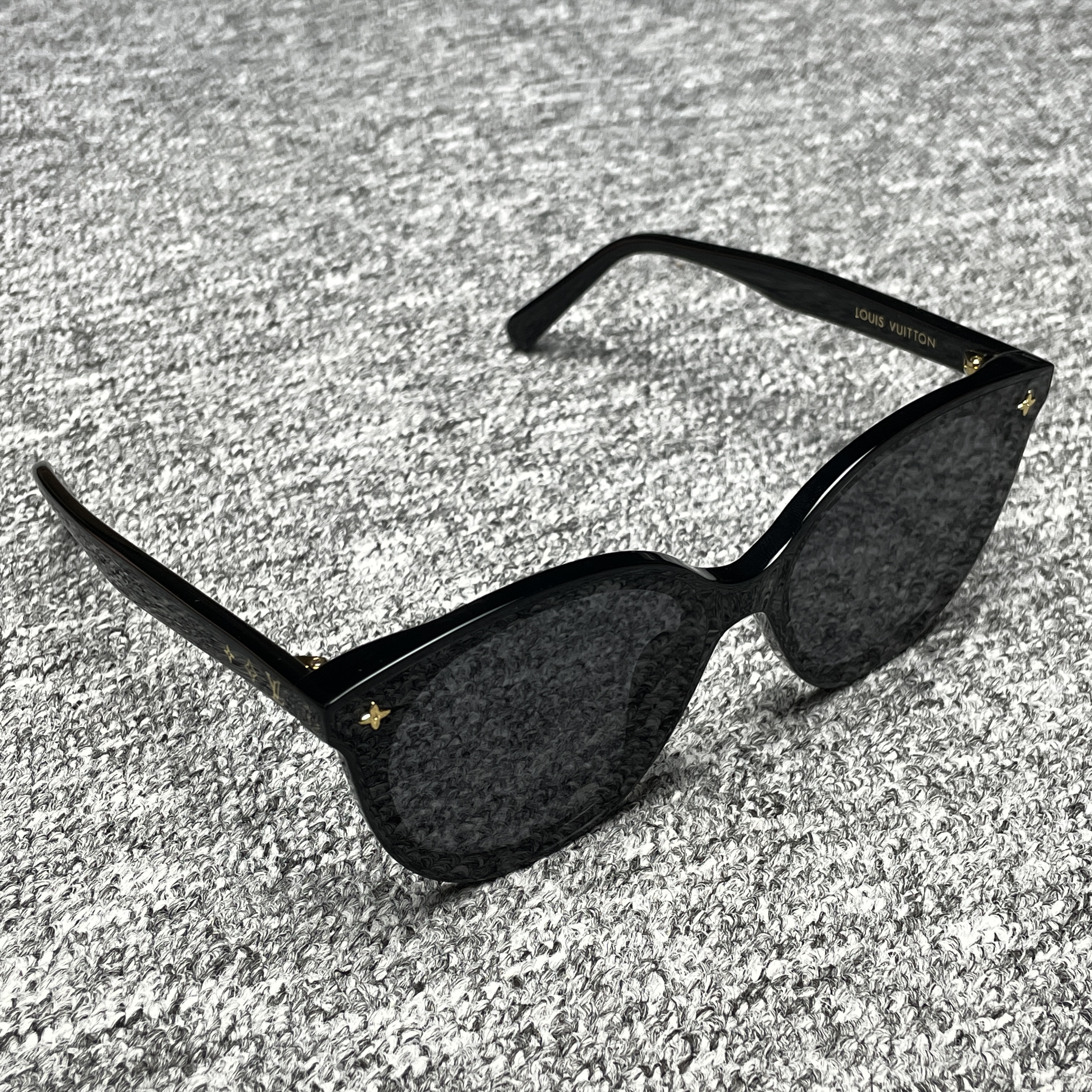 Louis Vuitton MY MONOGRAM FAME CAT EYE Sunglasses (Z2130U)