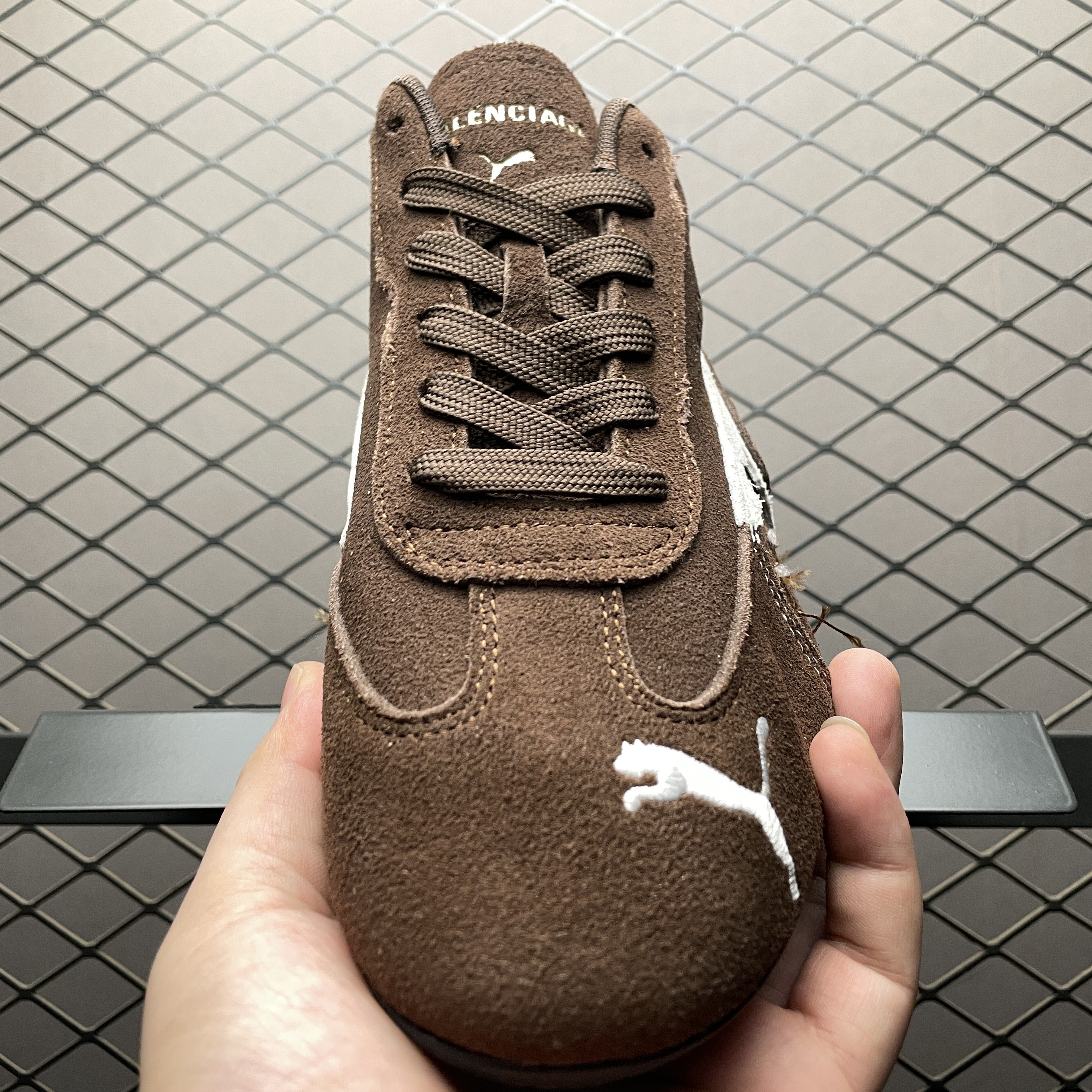 BALENCIAGA × Puma Speedcat Suede "Brown/White/Black"（847146WSDSD2910）