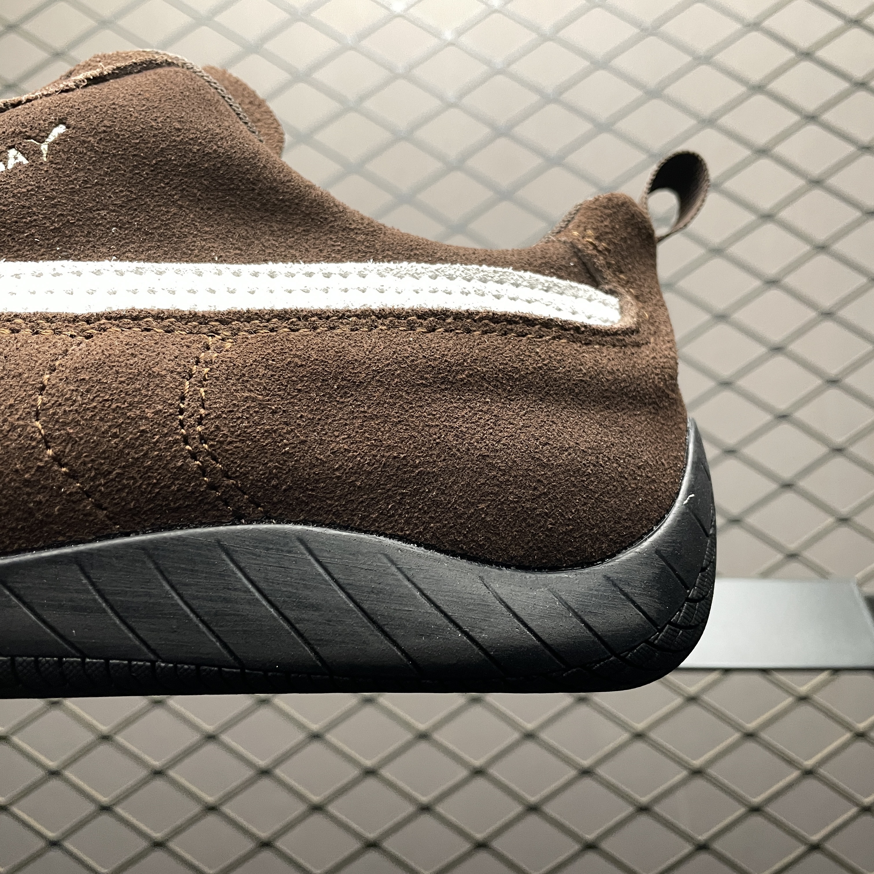 BALENCIAGA × Puma Speedcat Suede "Brown/White/Black"（847146WSDSD2910）