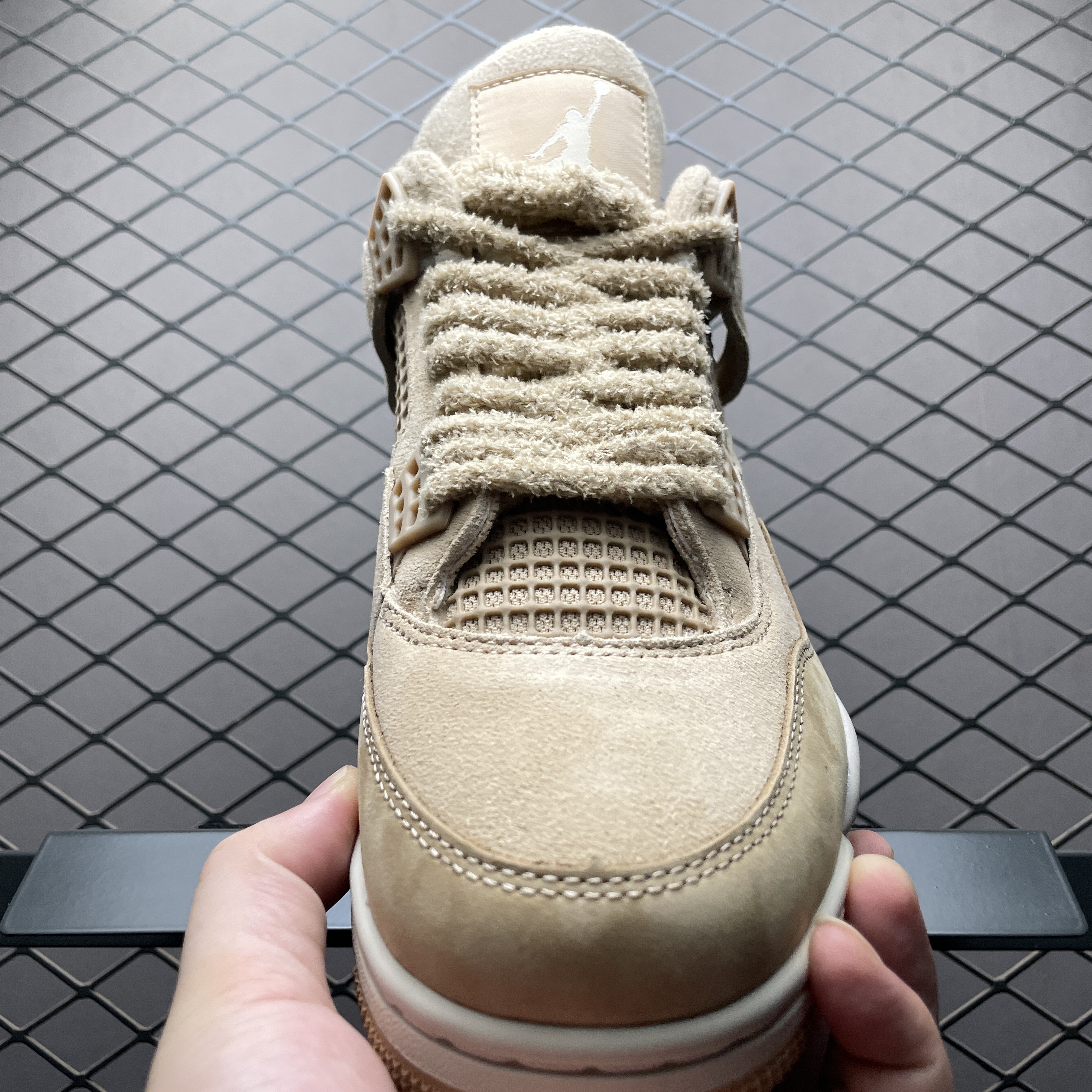 Nike Air Jordan 4 "Hemp"（HV0823-200）