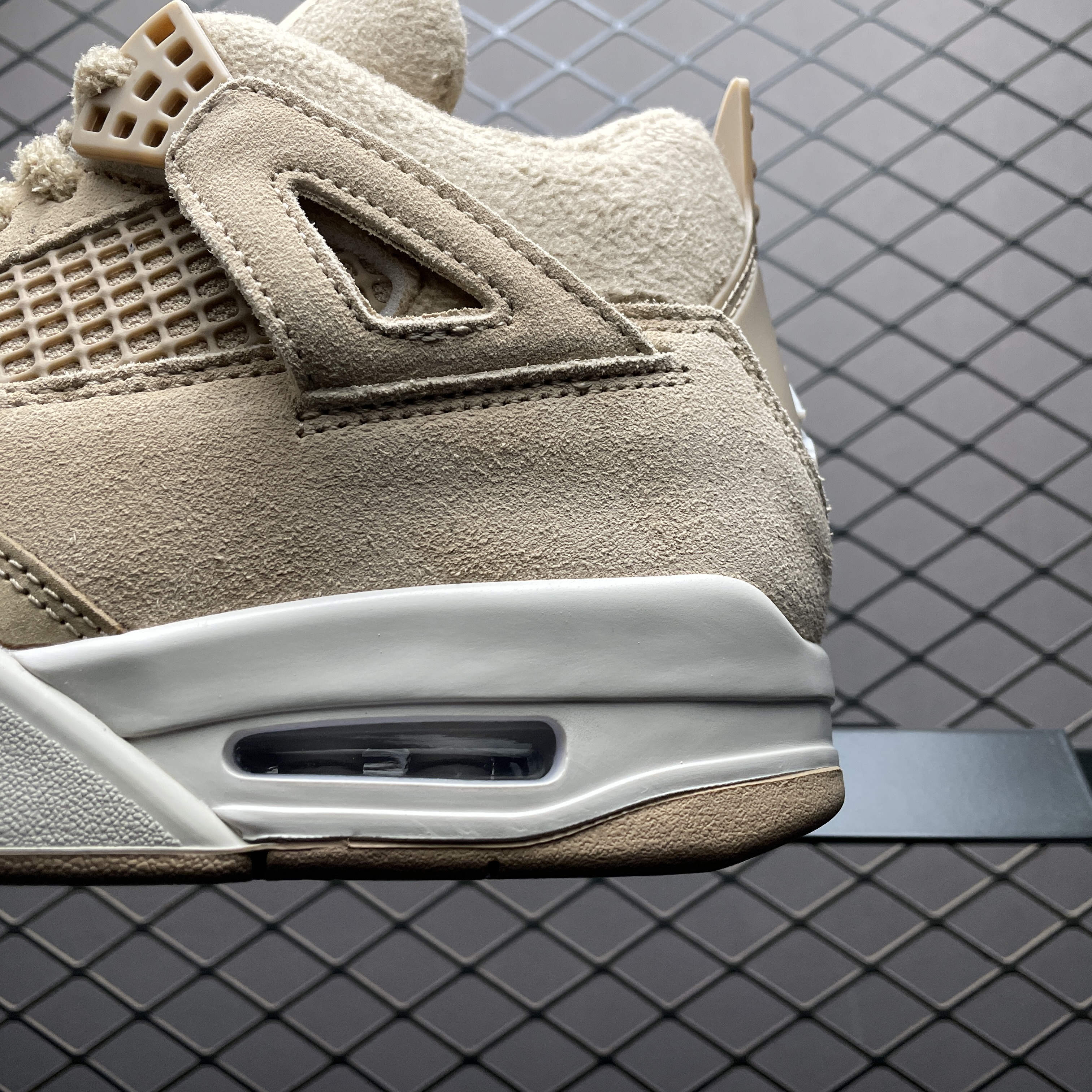 Nike Air Jordan 4 "Hemp"（HV0823-200）