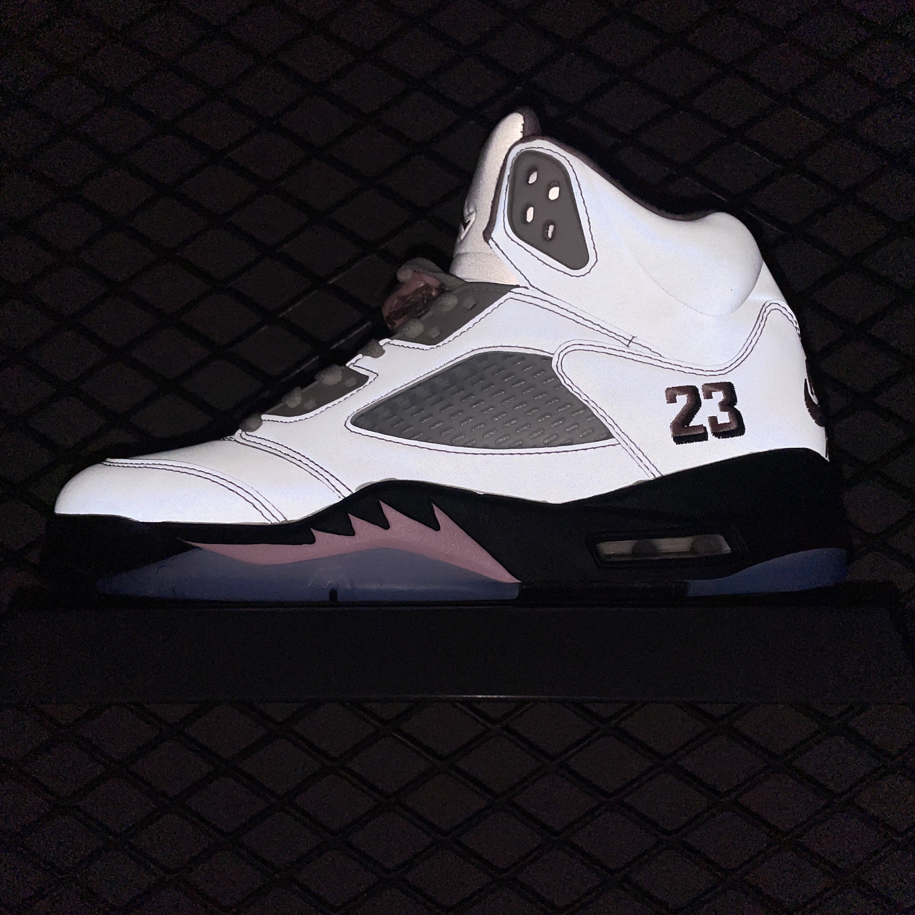 Nike Air Jordan 5 "Medium Soft Pink"（HQ7978-102）