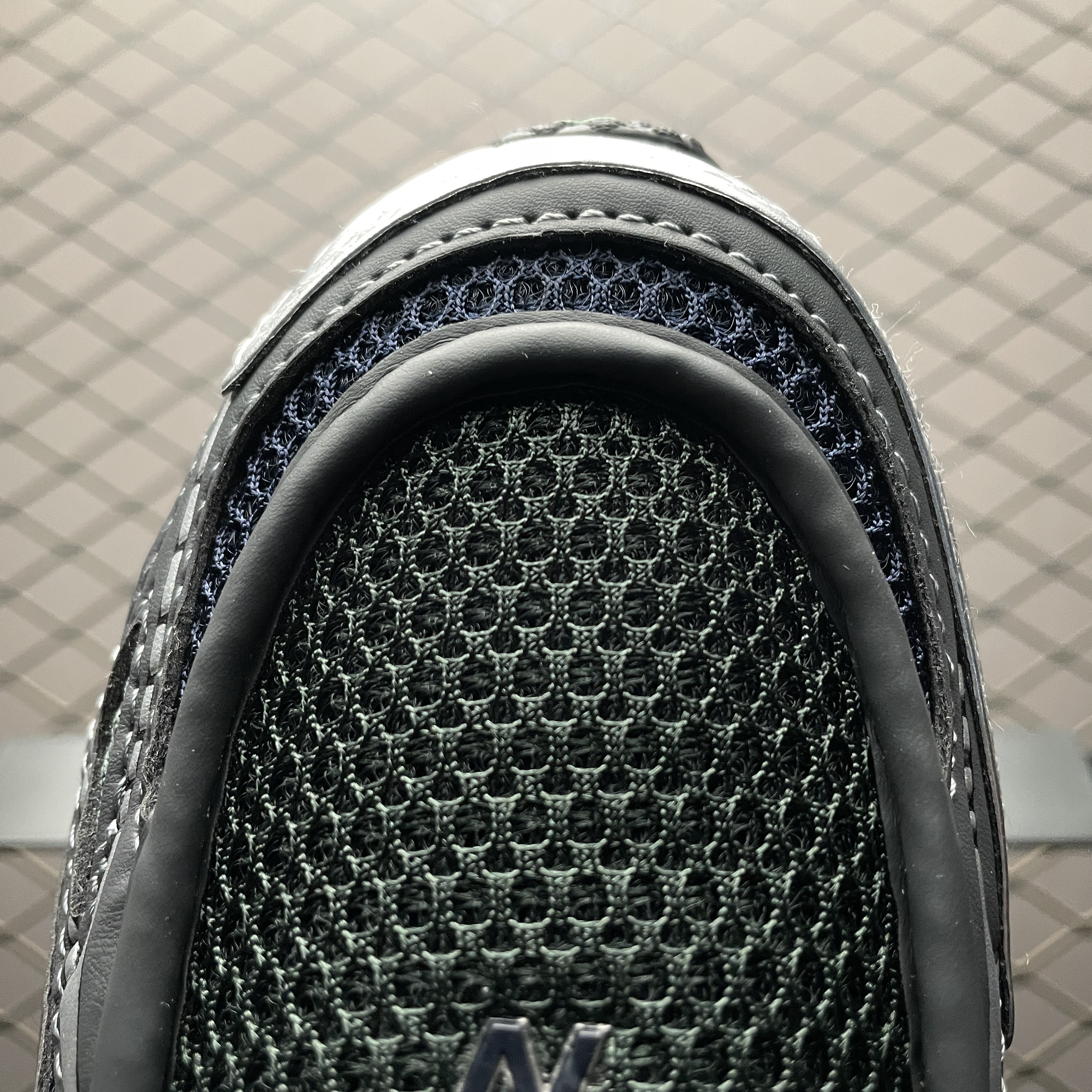 New Balance 1906L "Silver Metallic/Dark Juniper" (U1906LOA)