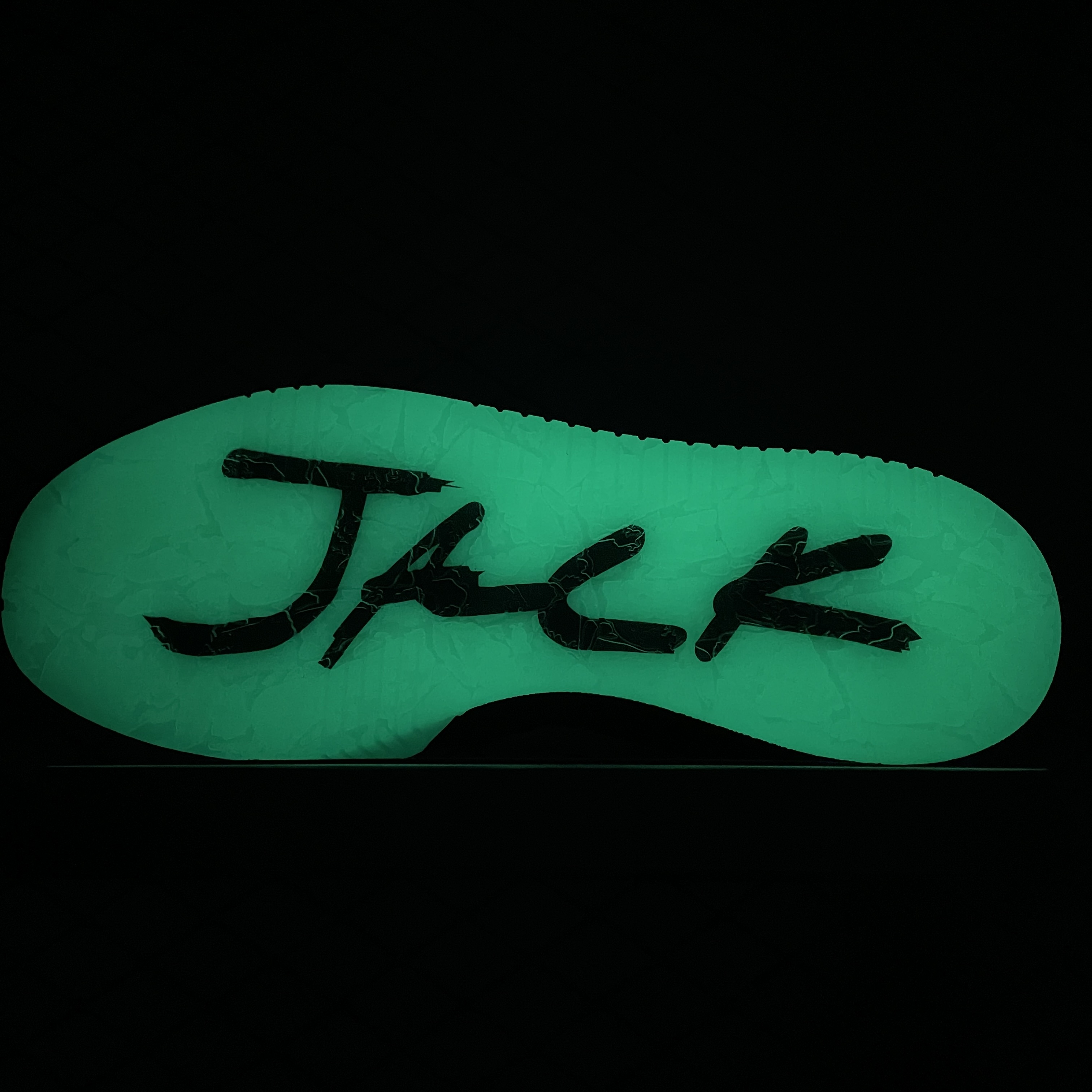 Travis Scott × Chase B × Nike Jumpman Jack TR "Night Silver"(IH7971-001）