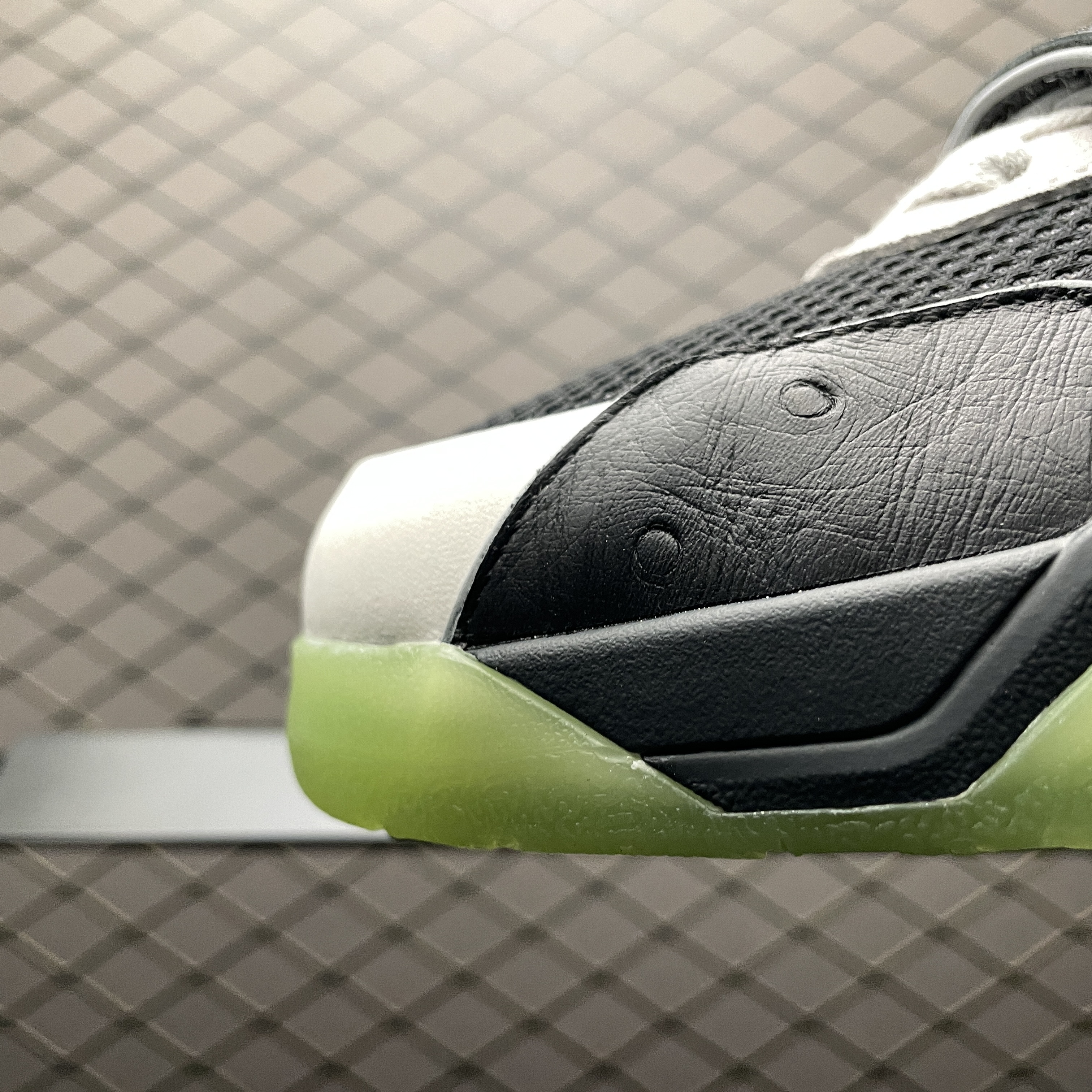 Travis Scott × Chase B × Nike Jumpman Jack TR "Night Silver"(IH7971-001）