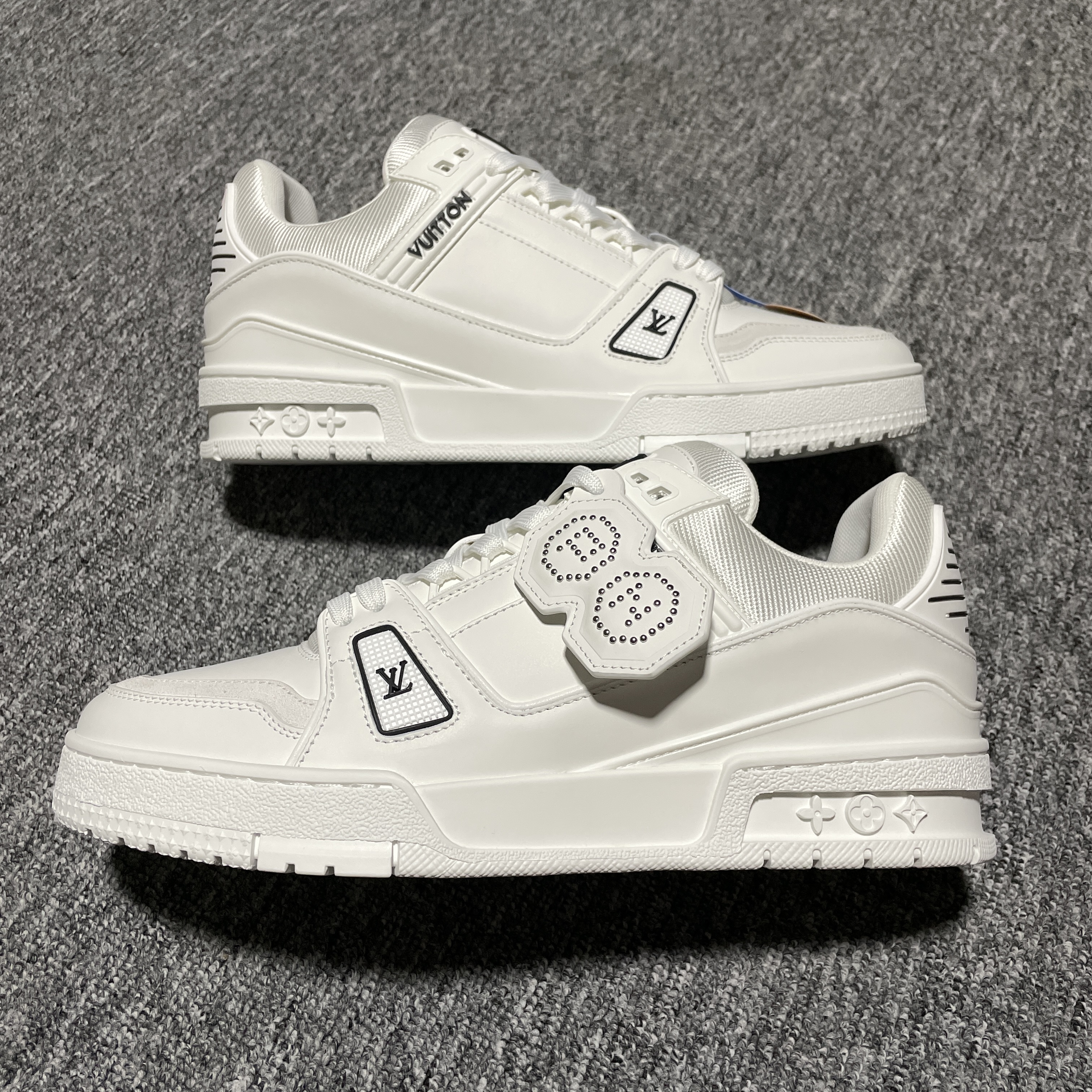 Louis Vuitton Trainer sneakers (1AIKR3)