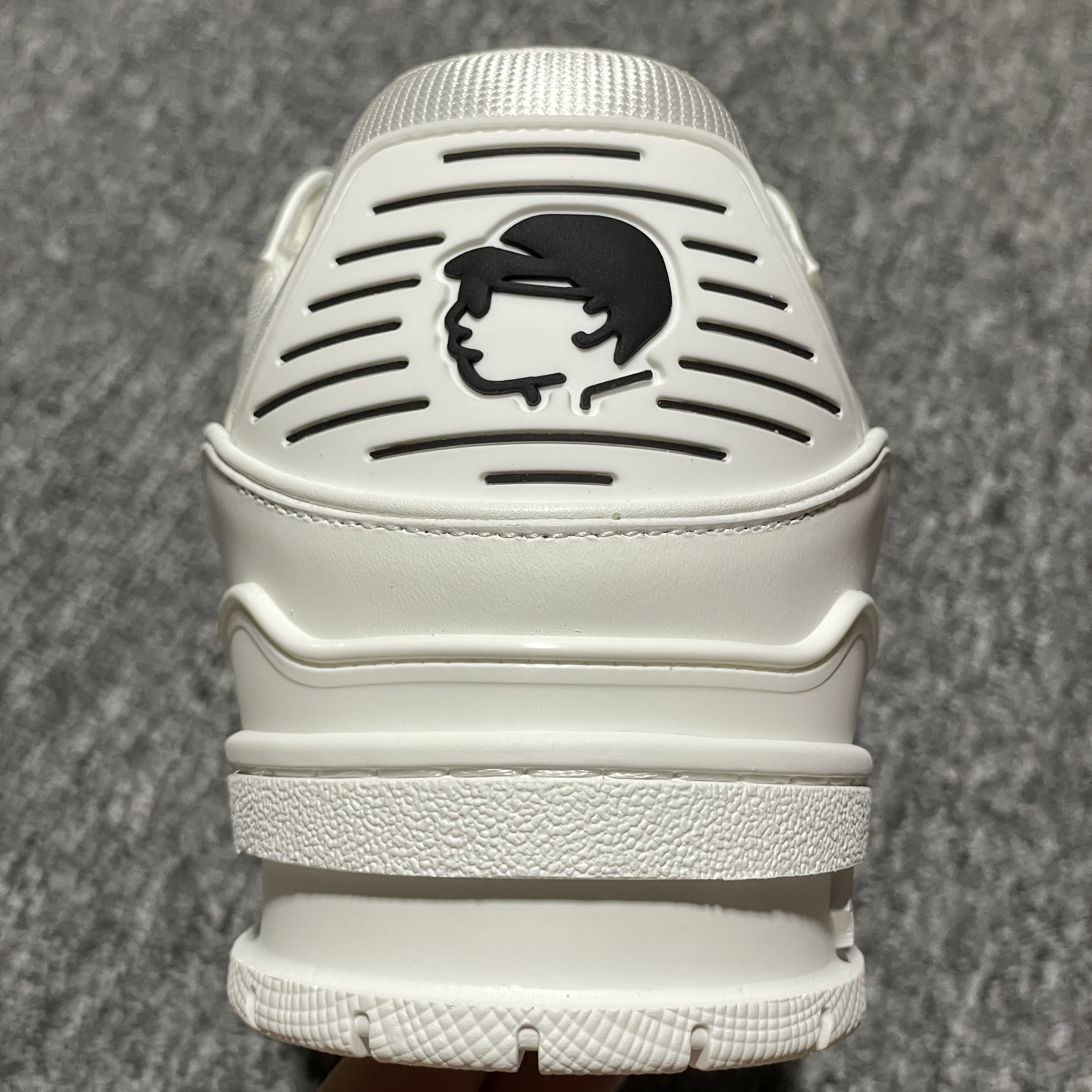 Louis Vuitton Trainer sneakers (1AIKR3)