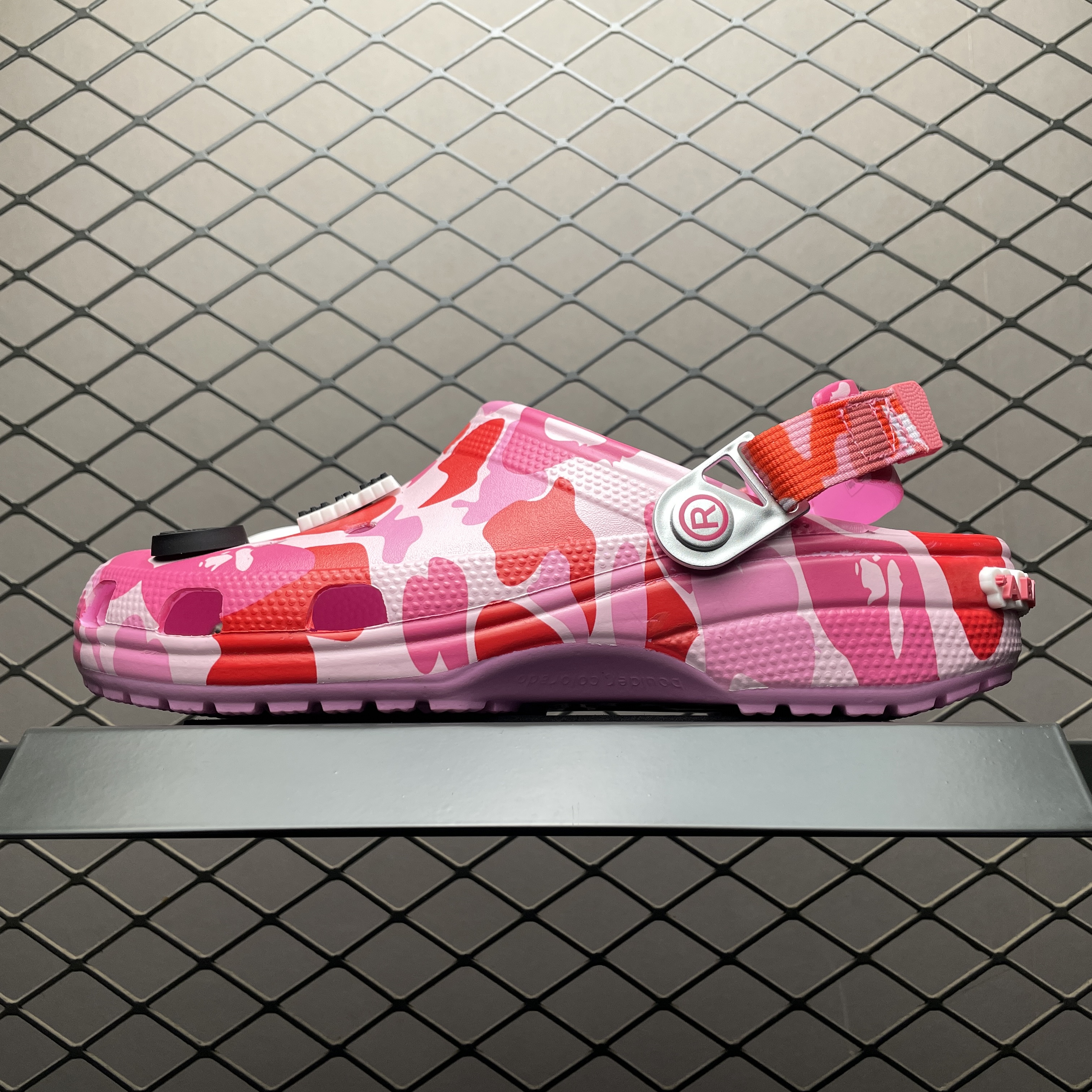 Crocs Classic Clogs A Bathing Ape ABC（209627-6I2）