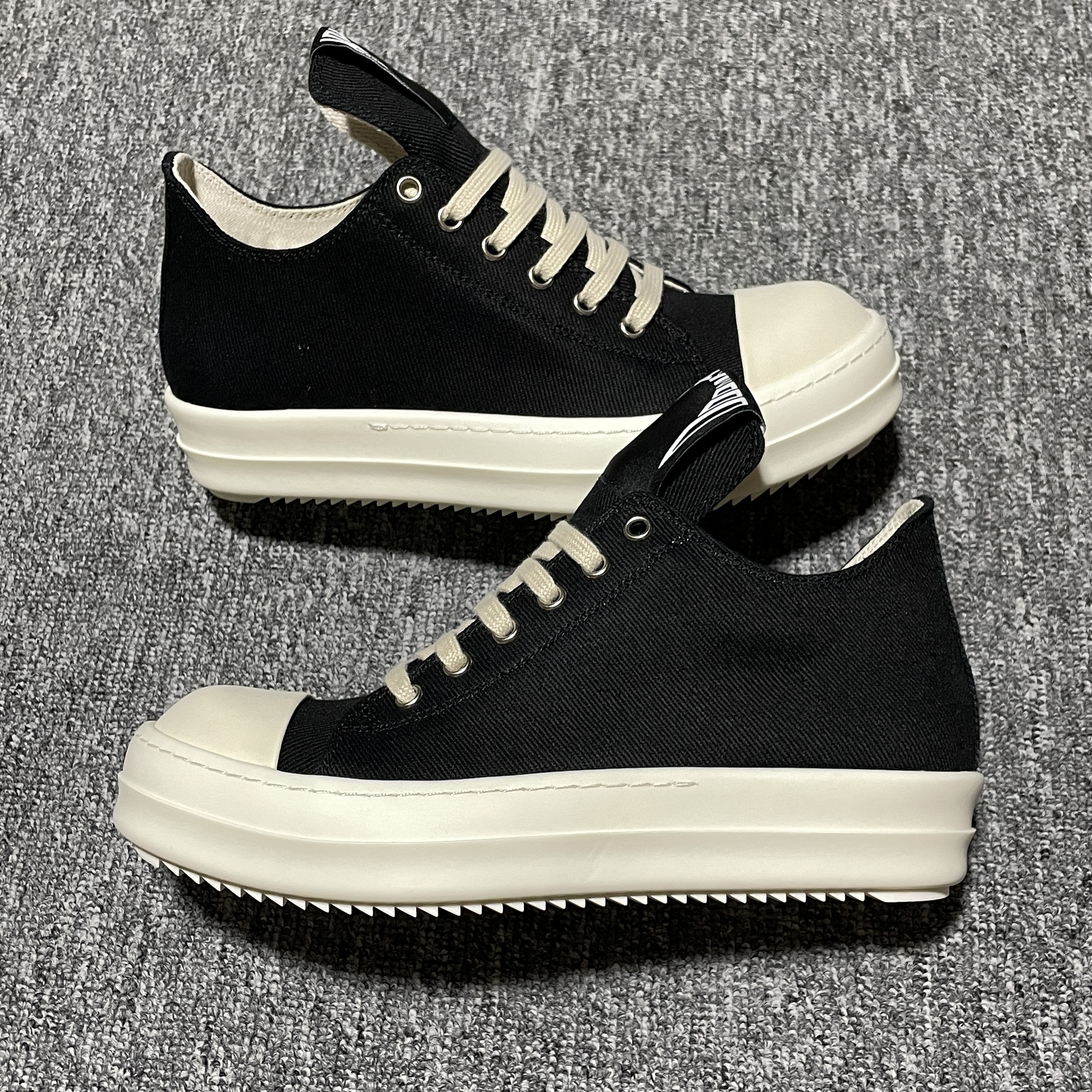 Rick Owens DRKSHDW Hollywood Low Sneaks "Black/Milk/Milk" (DU01E3802DOEH1-911)