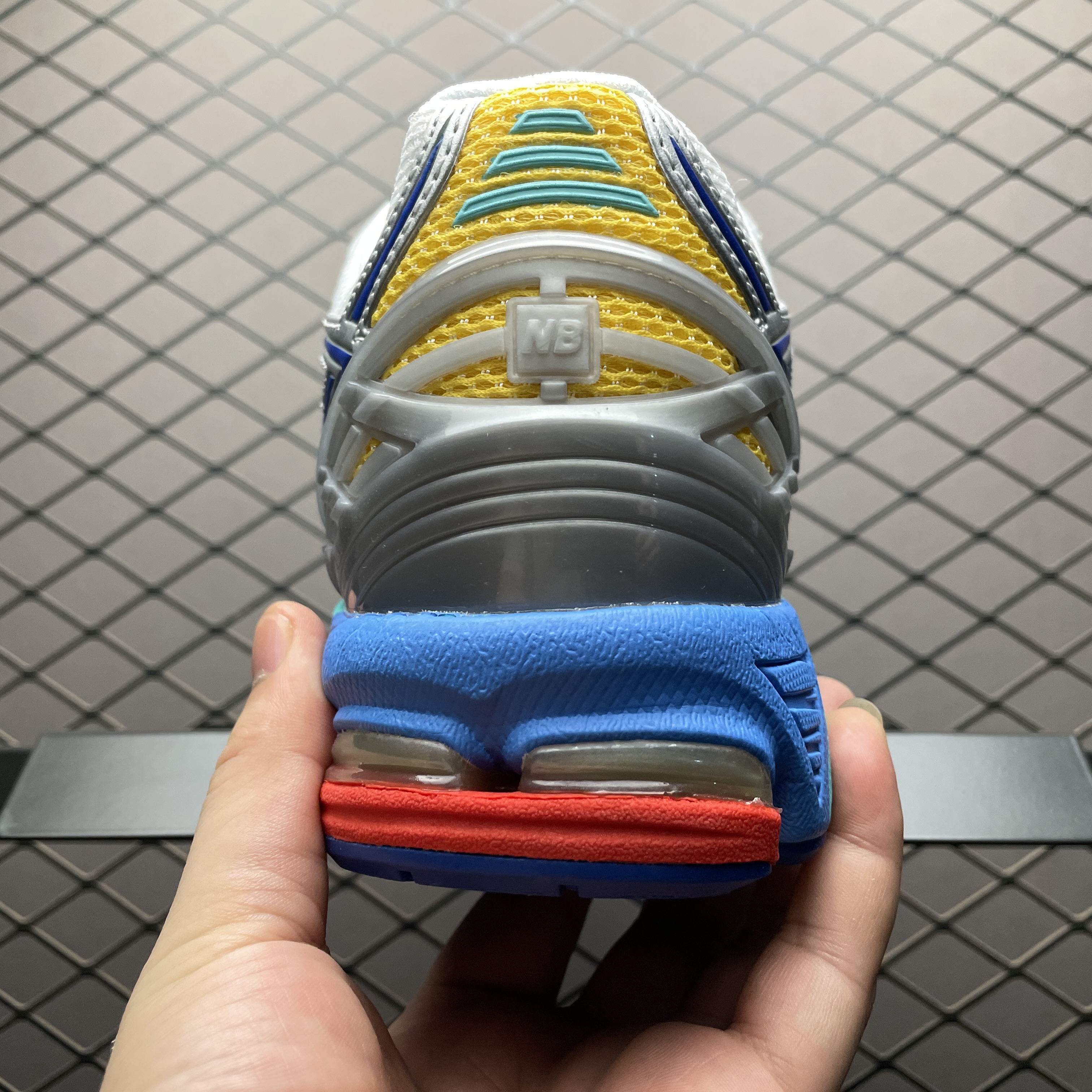 DTLR × New Balance 1906R "Moon Sign" (U1906RMS）