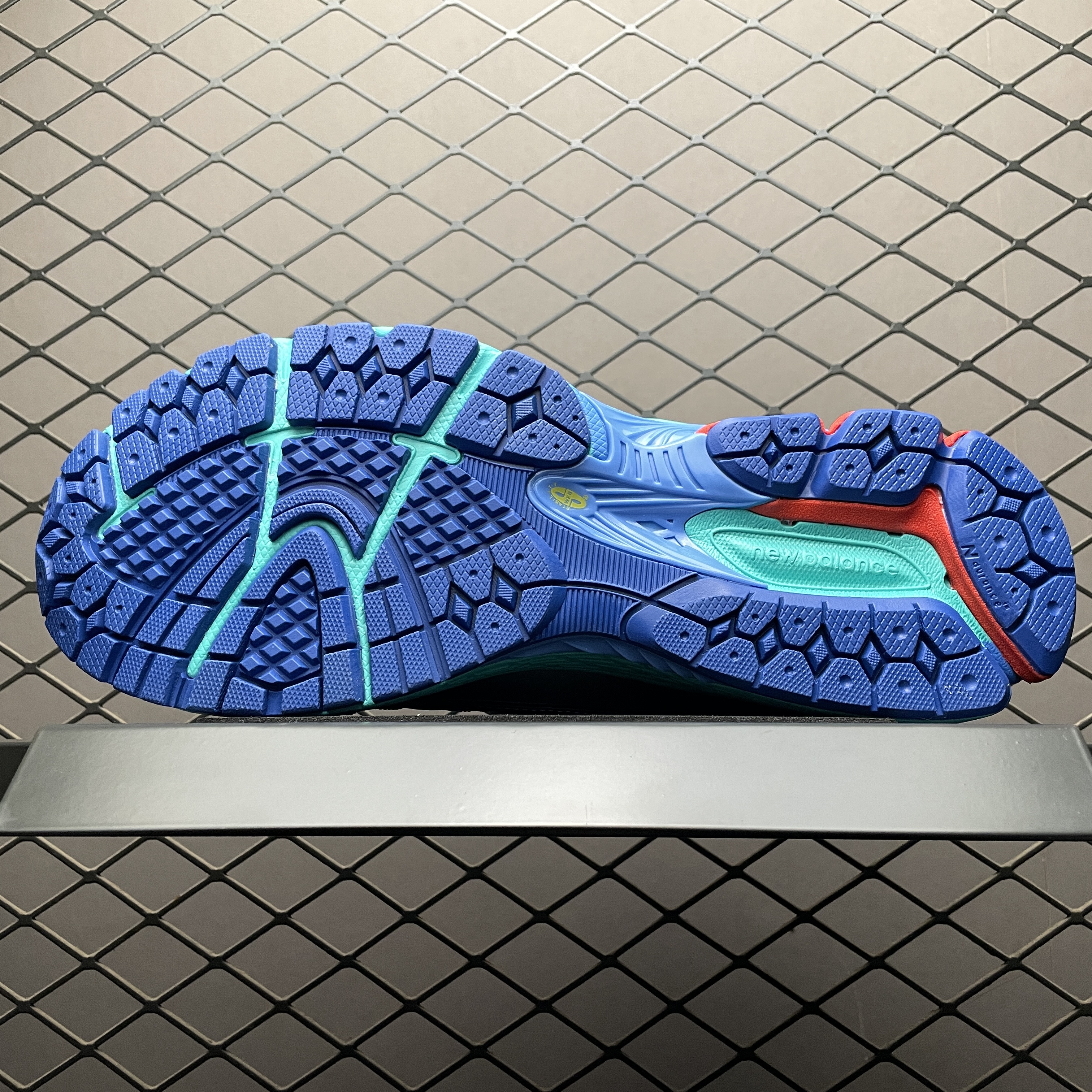 DTLR × New Balance 1906R "Moon Sign" (U1906RMS）