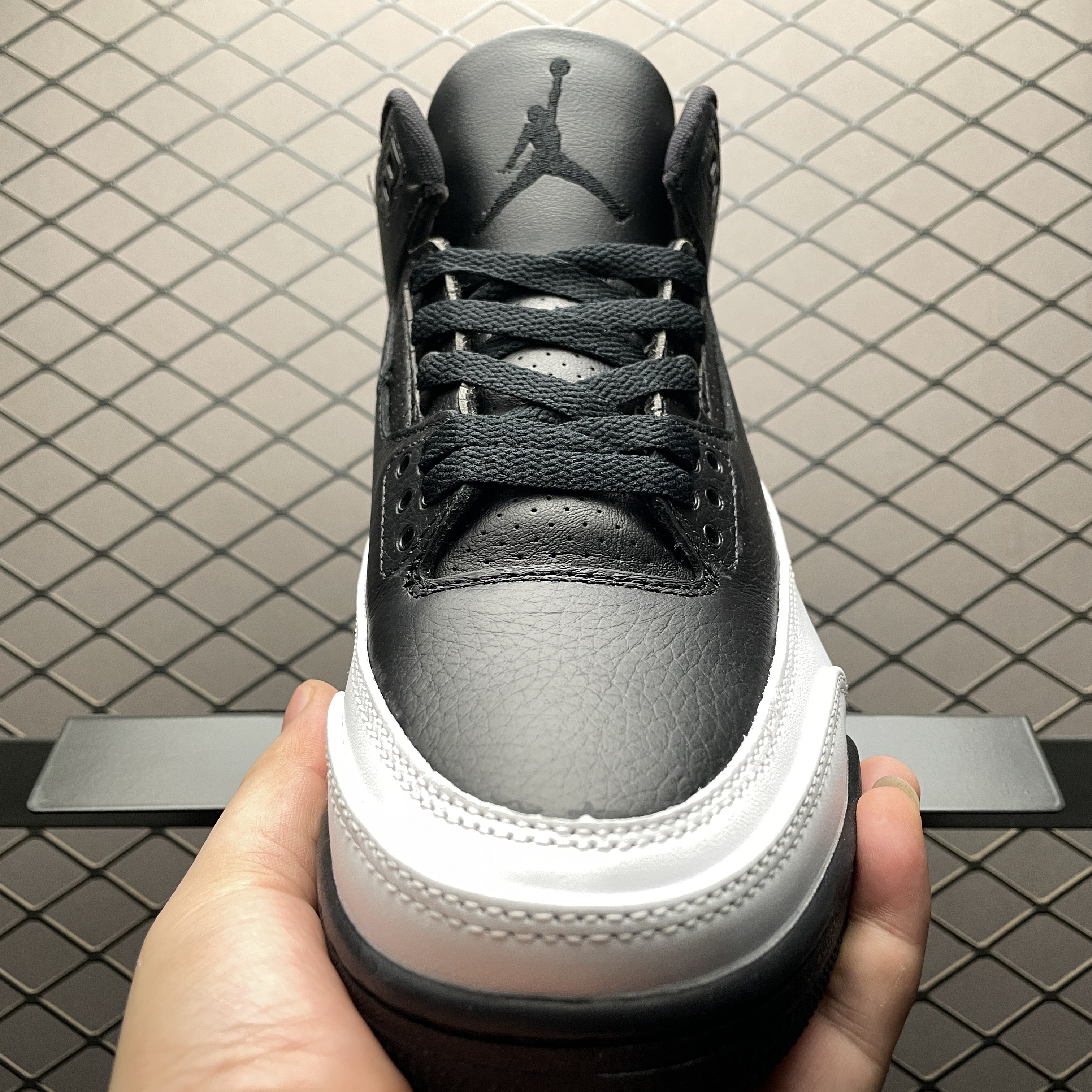FRAGMENT x NIKE AIR JORDAN 3 “White/Black”（DA3595-001）