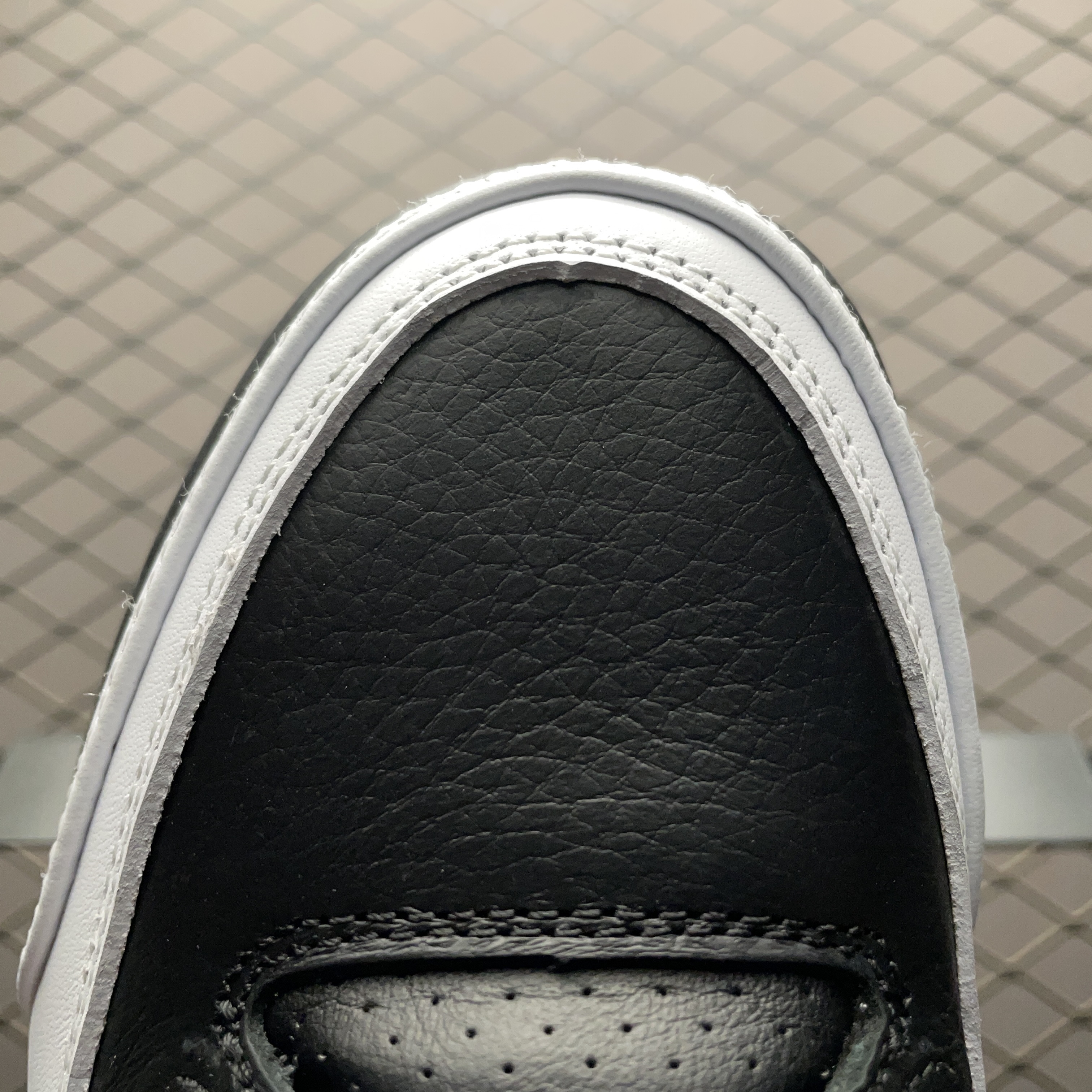 FRAGMENT x NIKE AIR JORDAN 3 “White/Black”（DA3595-001）