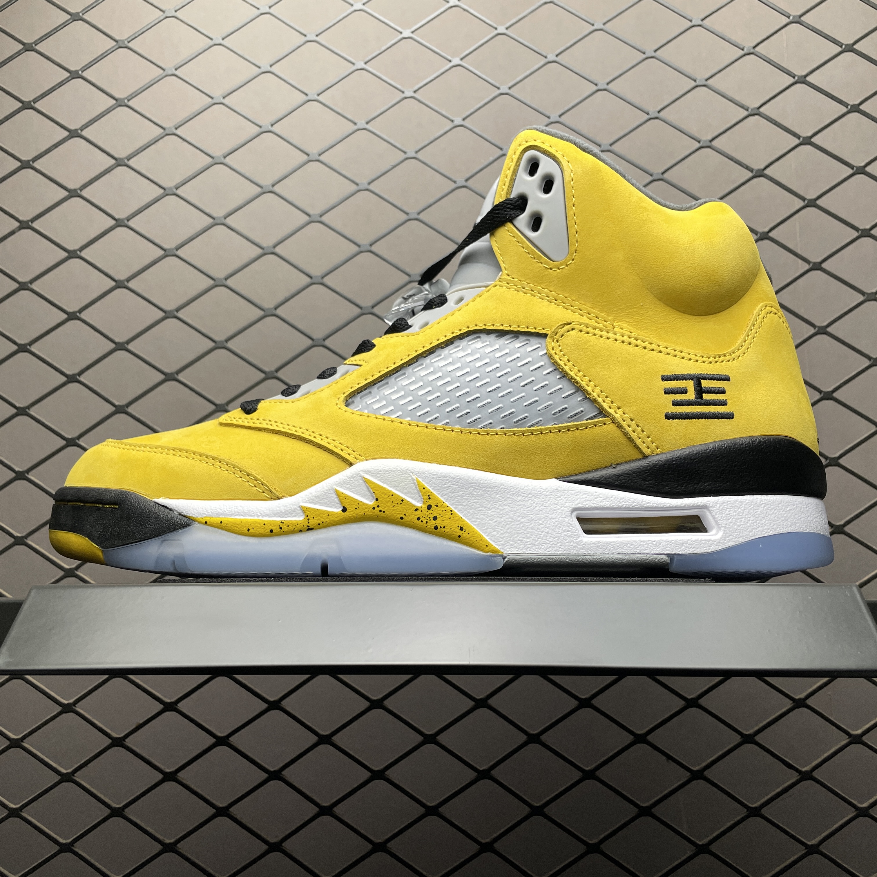 Nike Air Jordan 5 Retro "Tokyo 23"（IO3372-700）