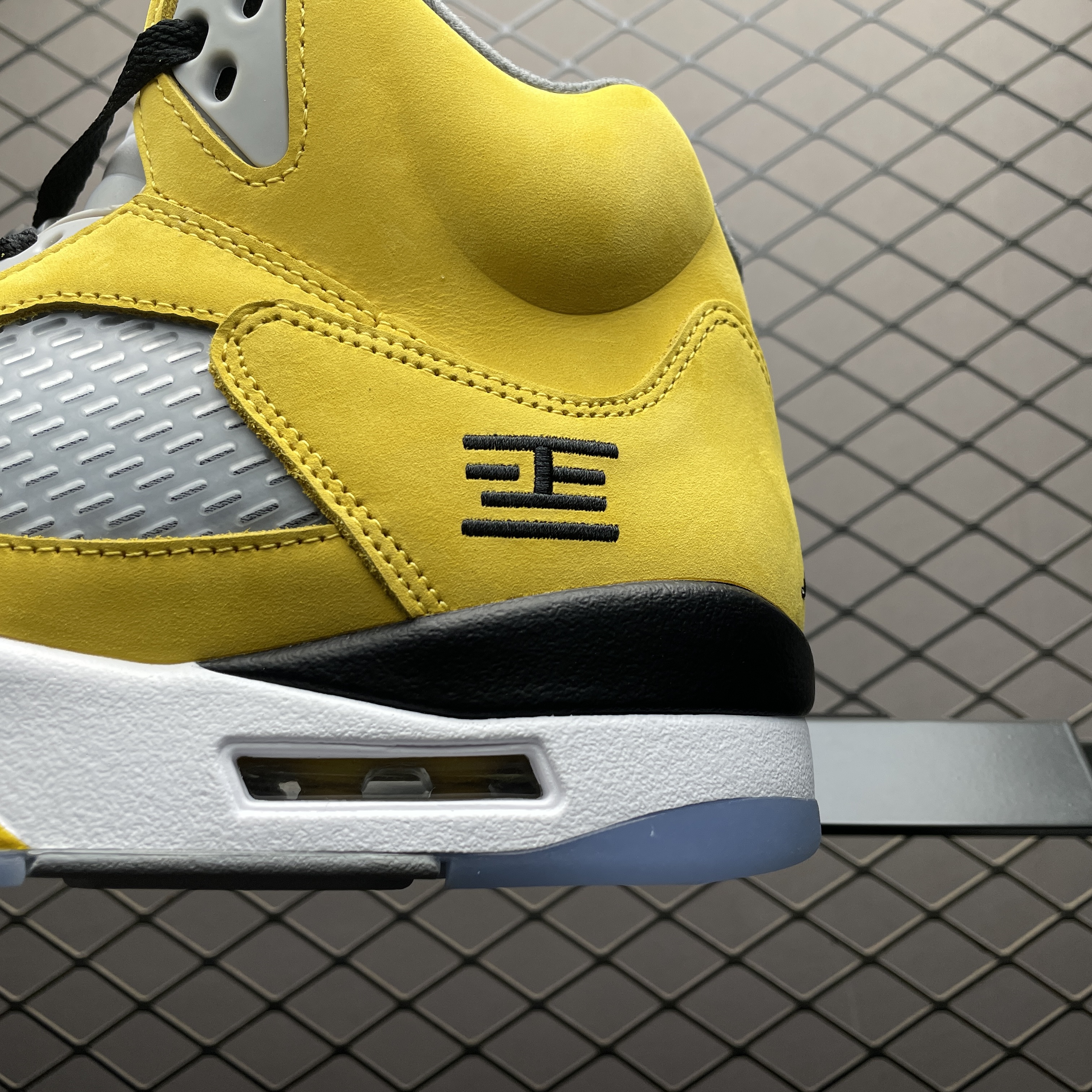 Nike Air Jordan 5 Retro "Tokyo 23"（IO3372-700）