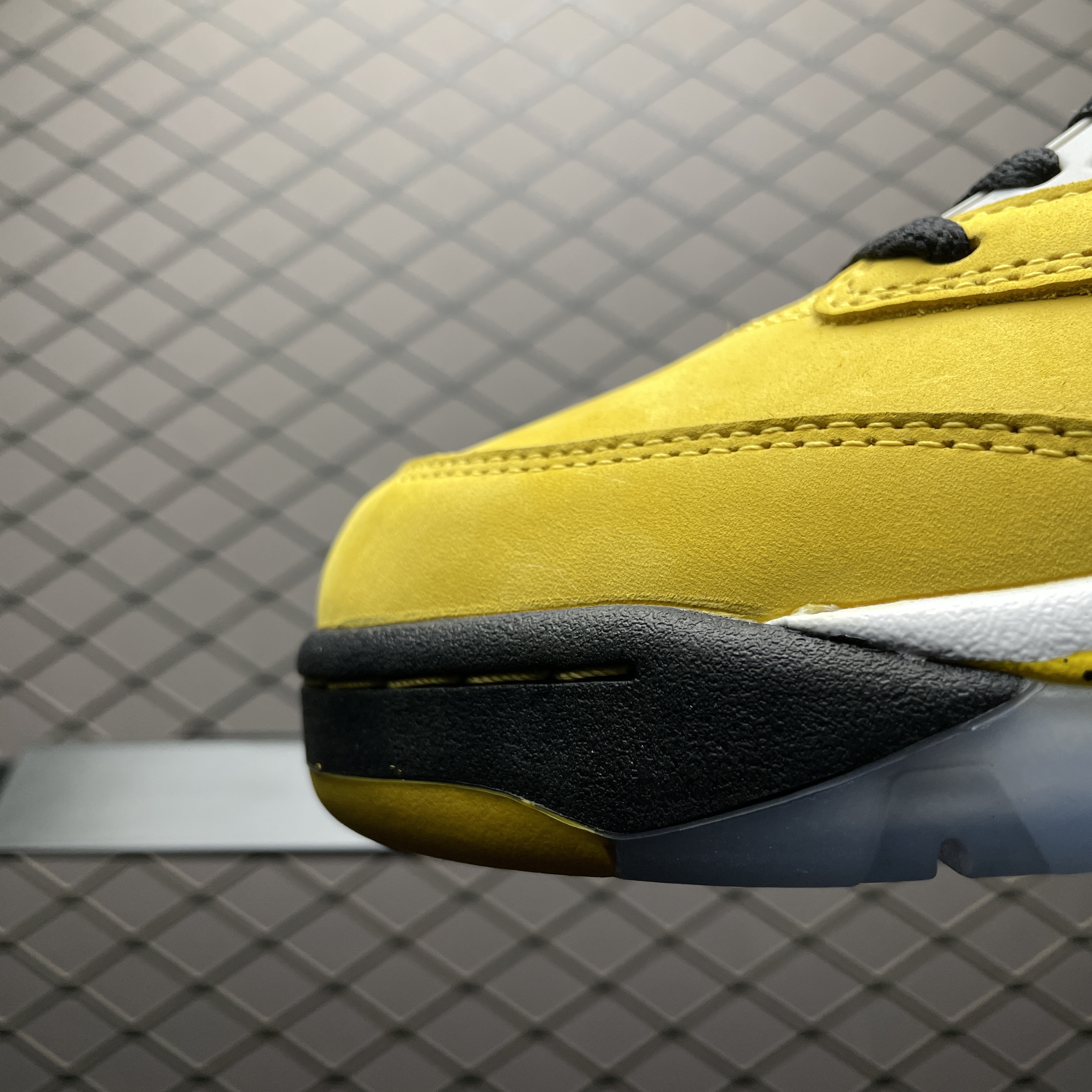 Nike Air Jordan 5 Retro "Tokyo 23"（IO3372-700）