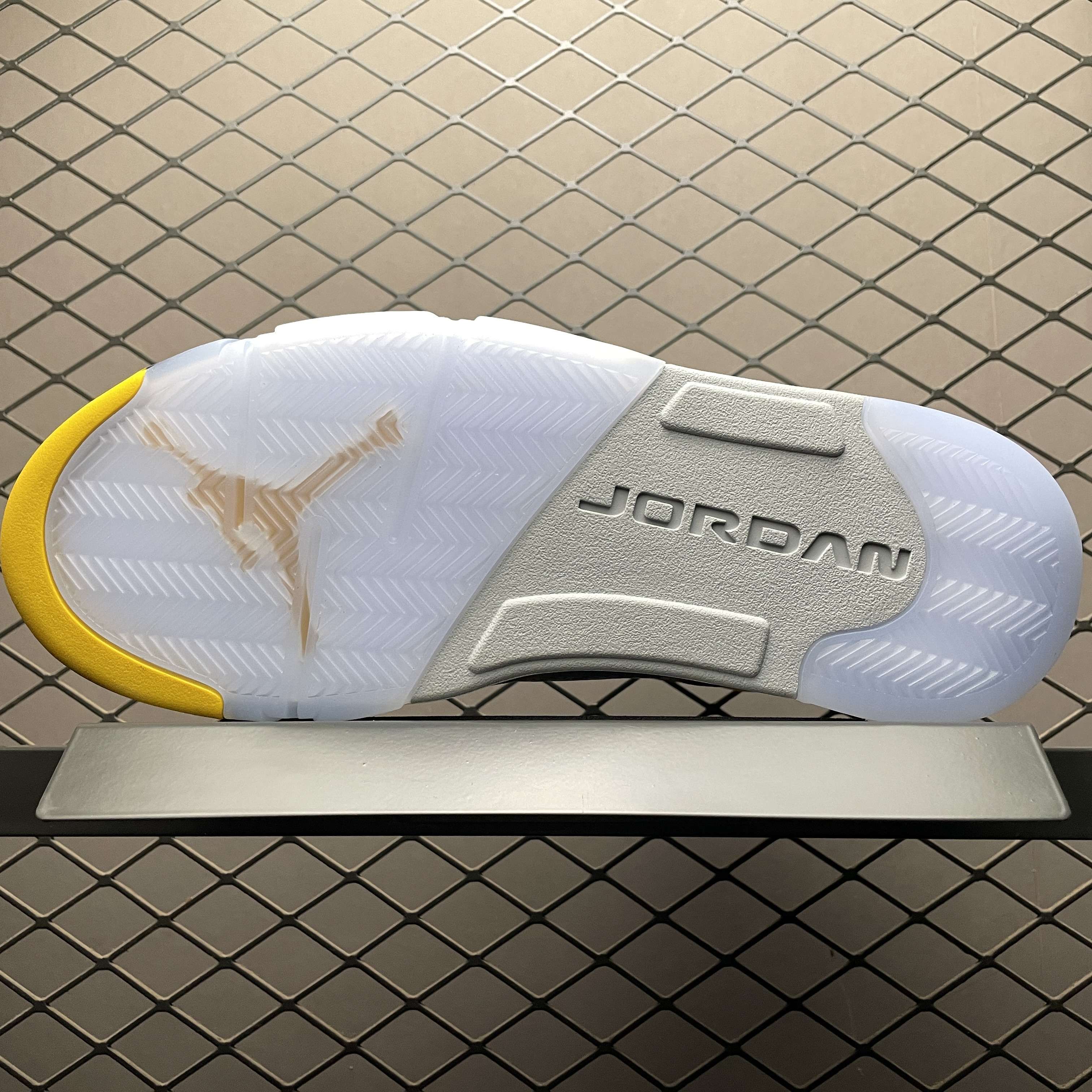 Nike Air Jordan 5 Retro "Tokyo 23"（IO3372-700）